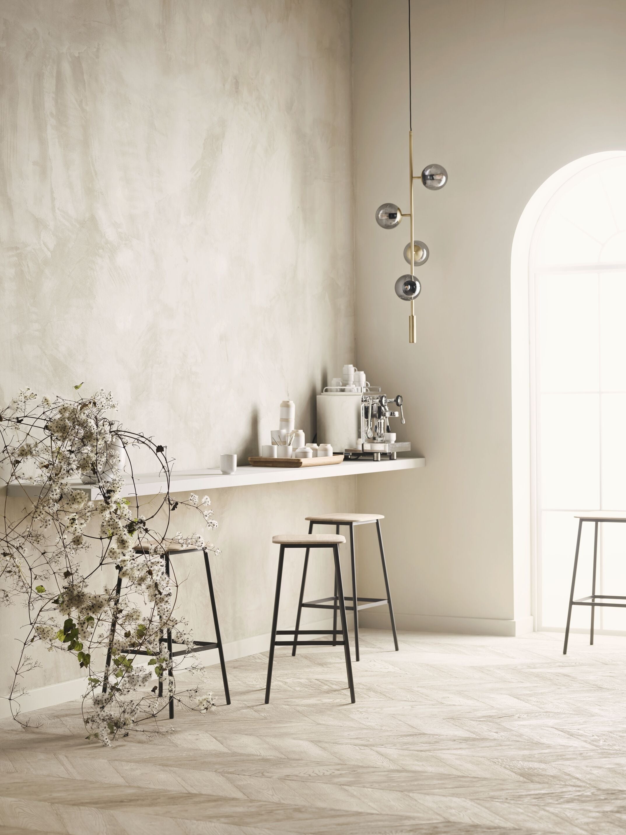 Hoker FACET bělené dubové dřevo