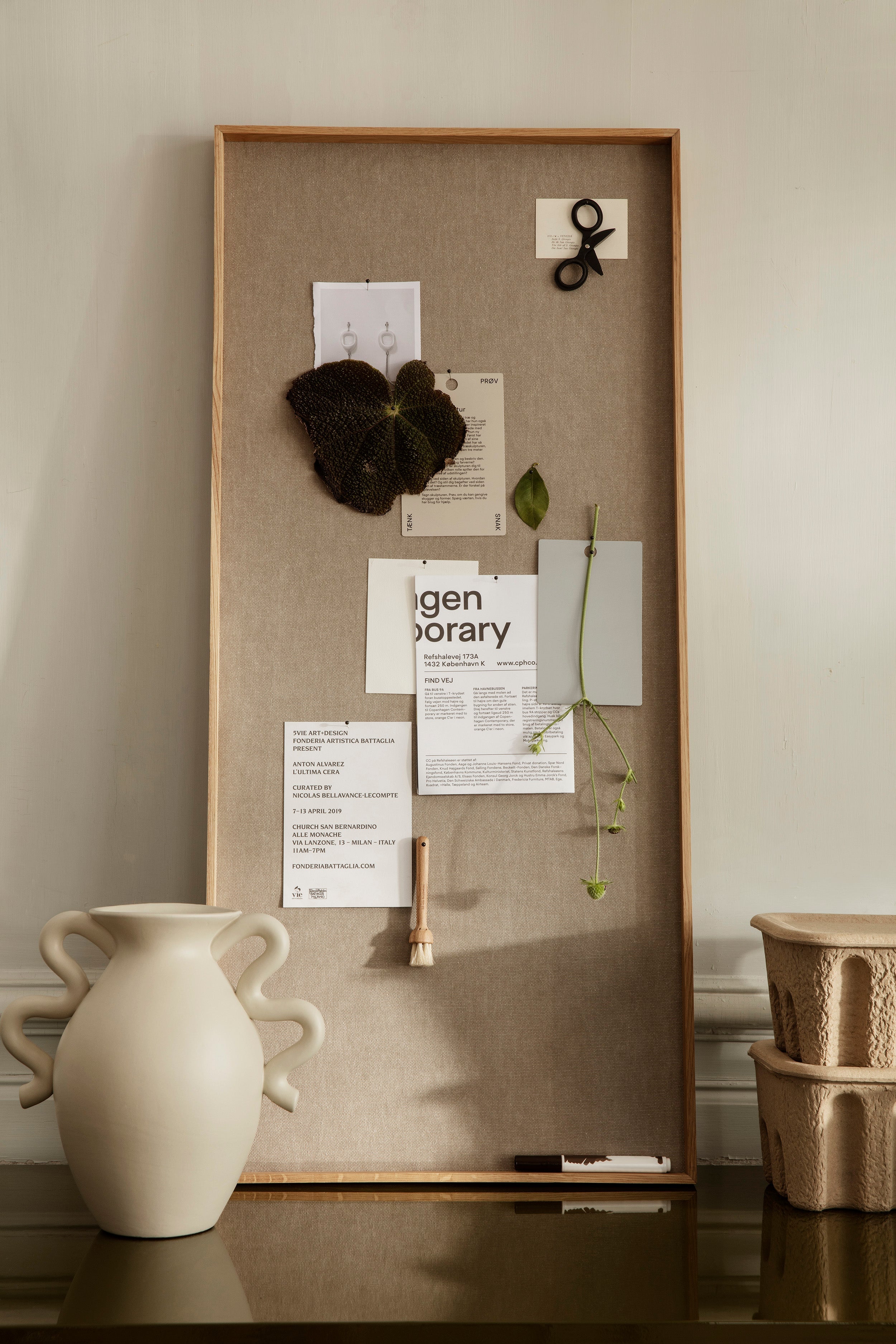 Váza VERSO krémová