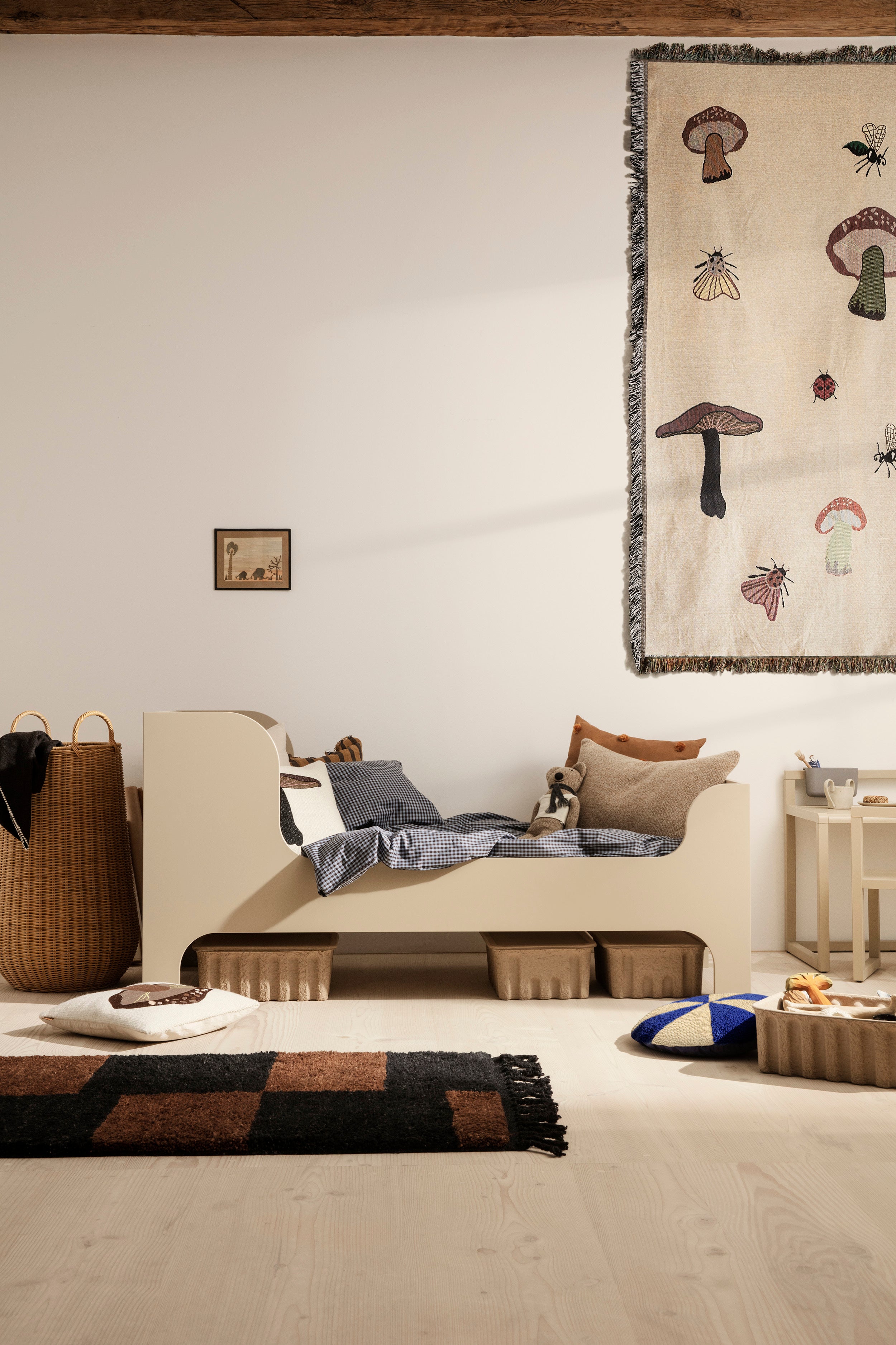 SILL JUNIOR children's bed beige