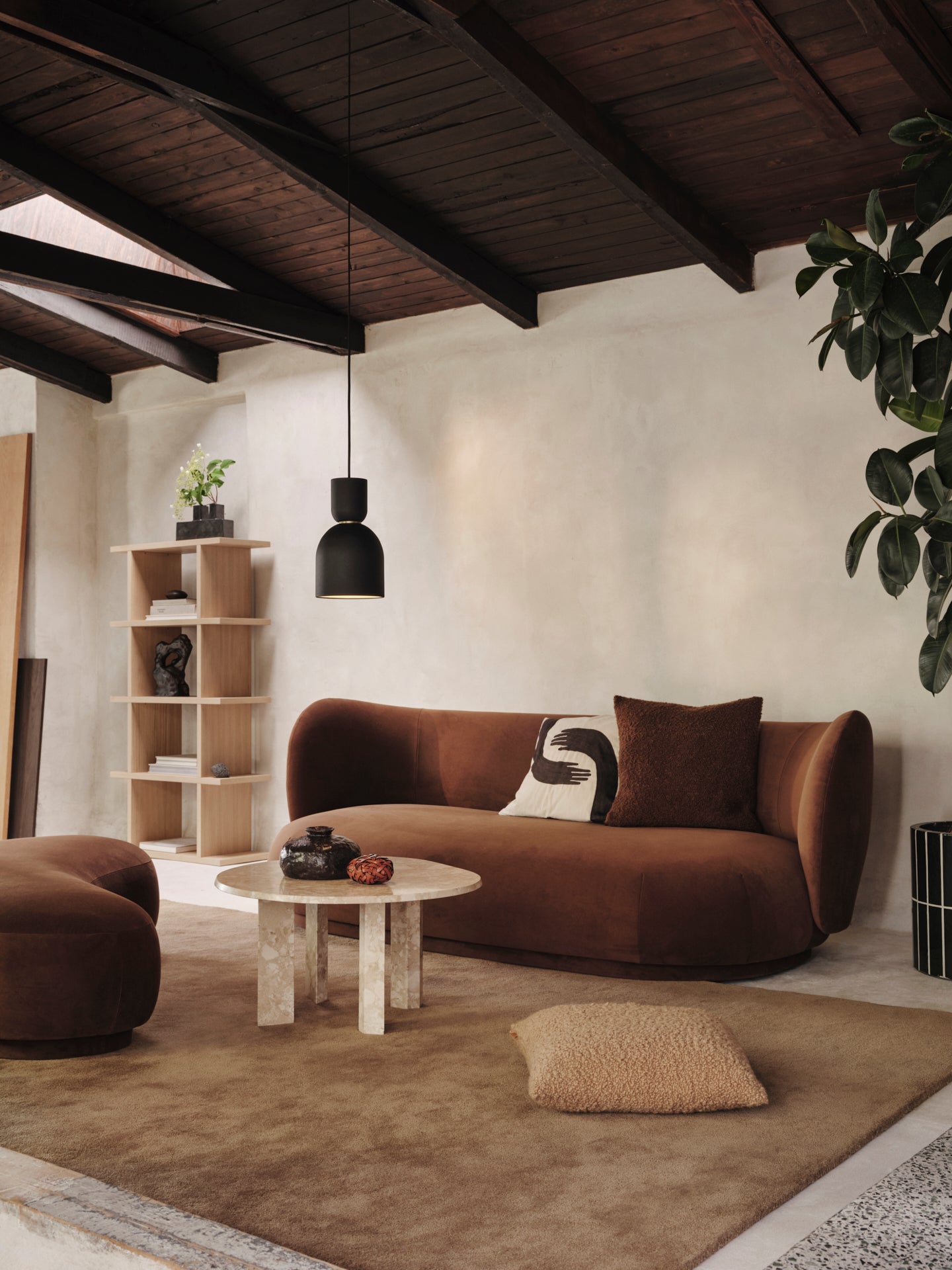 Pohovka RICO LOUNGE Bohatá samet hnědá