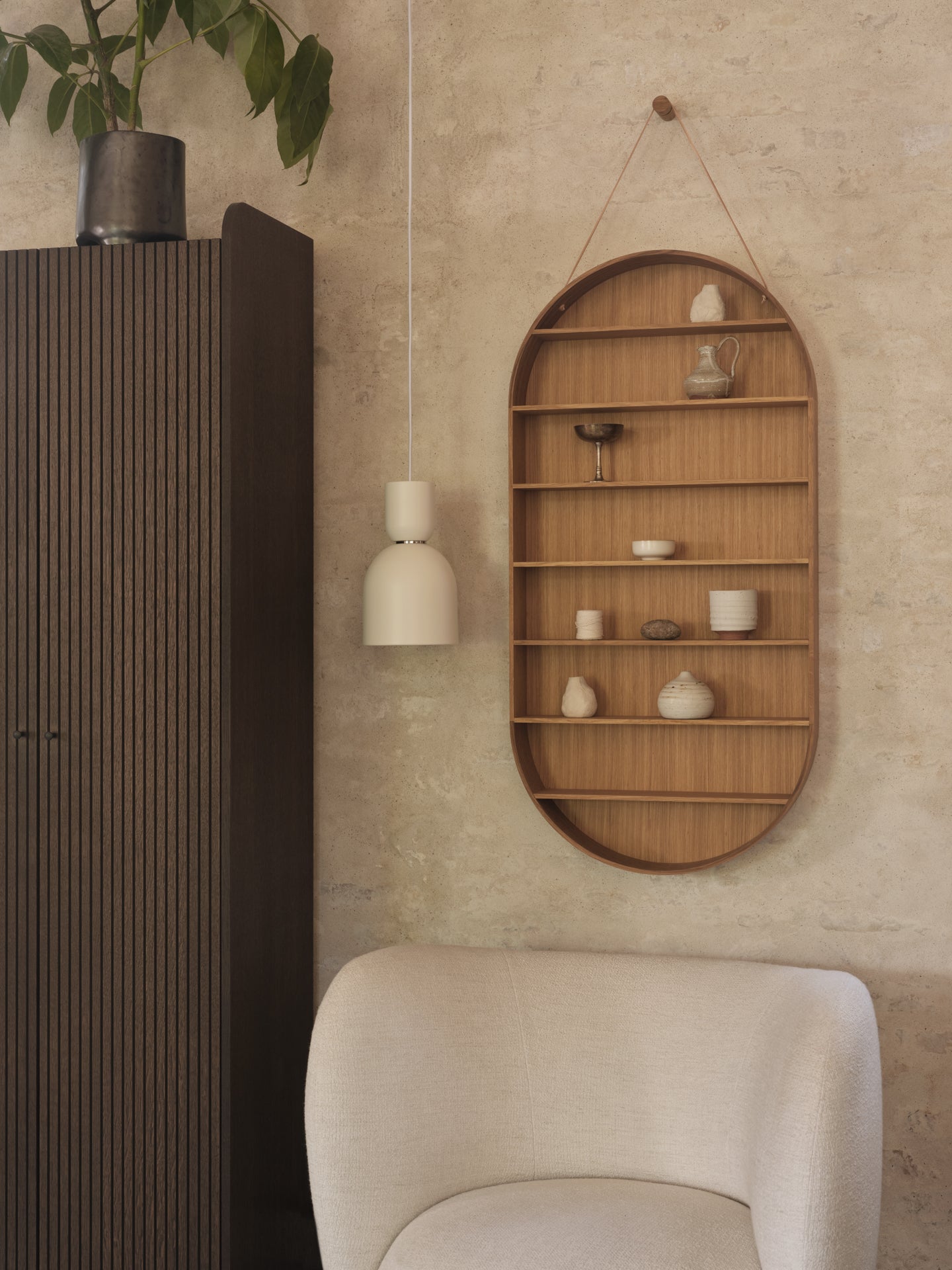 OVAL DORM hanging shelf, oiled oak