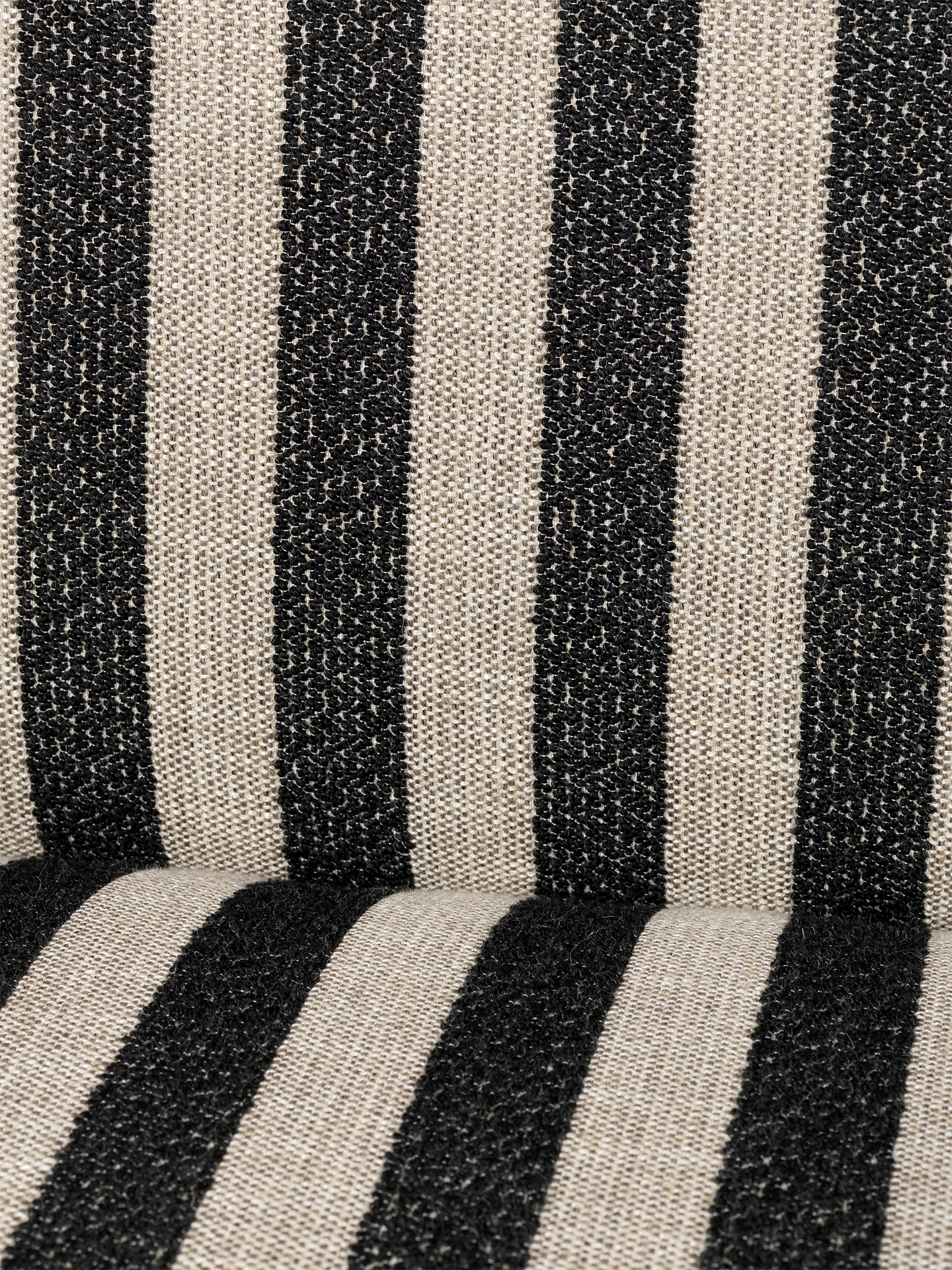 BUUR LOUNGE Armchair Louisiana Black with Sand