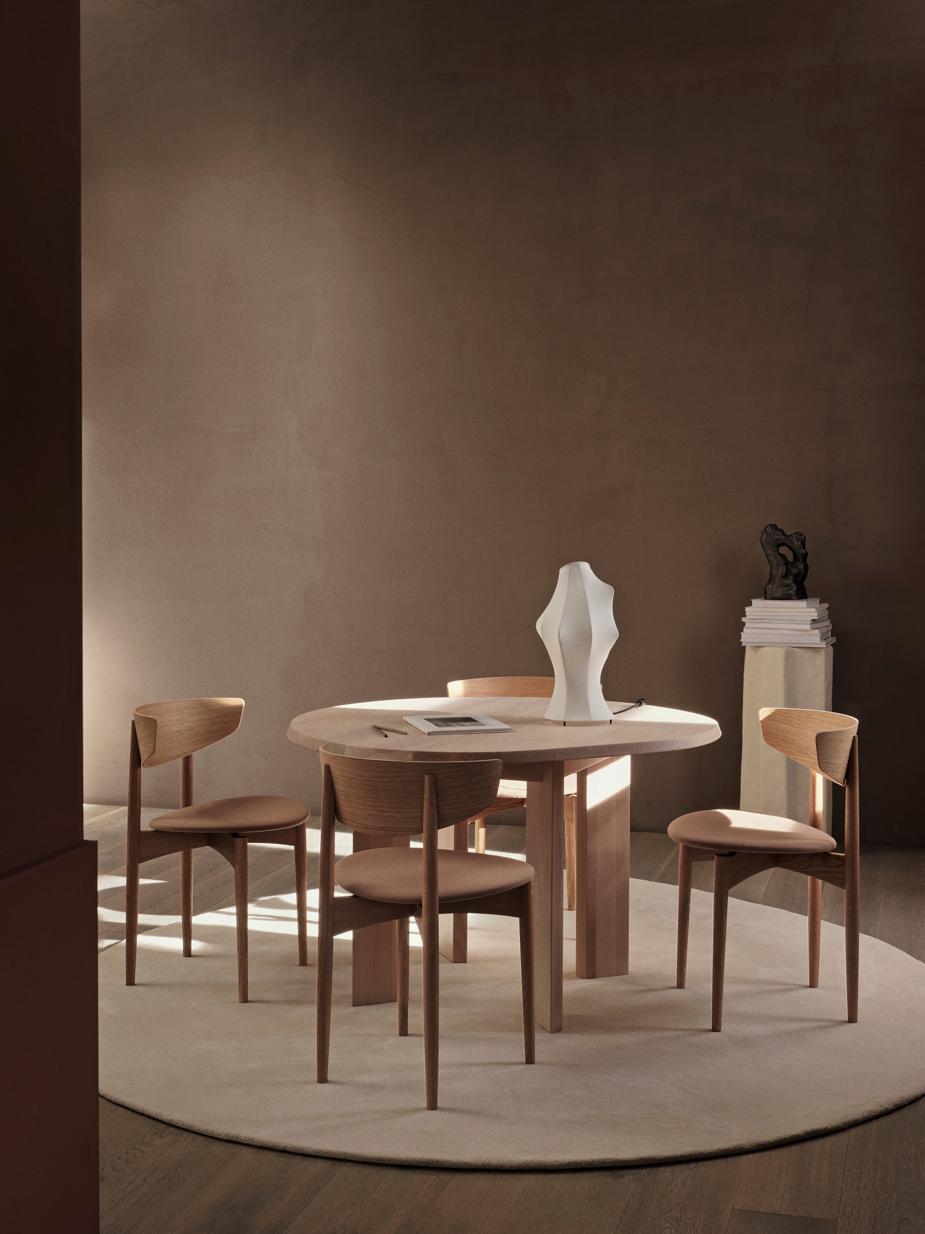 Round rug STILLE broken white
