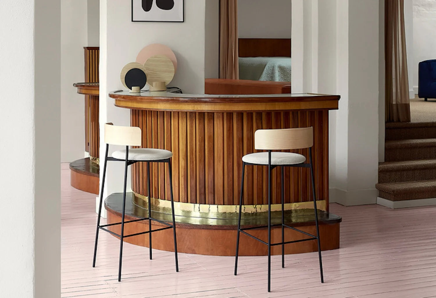 Barová židle FRIDAY černá s béžovým podstavcem