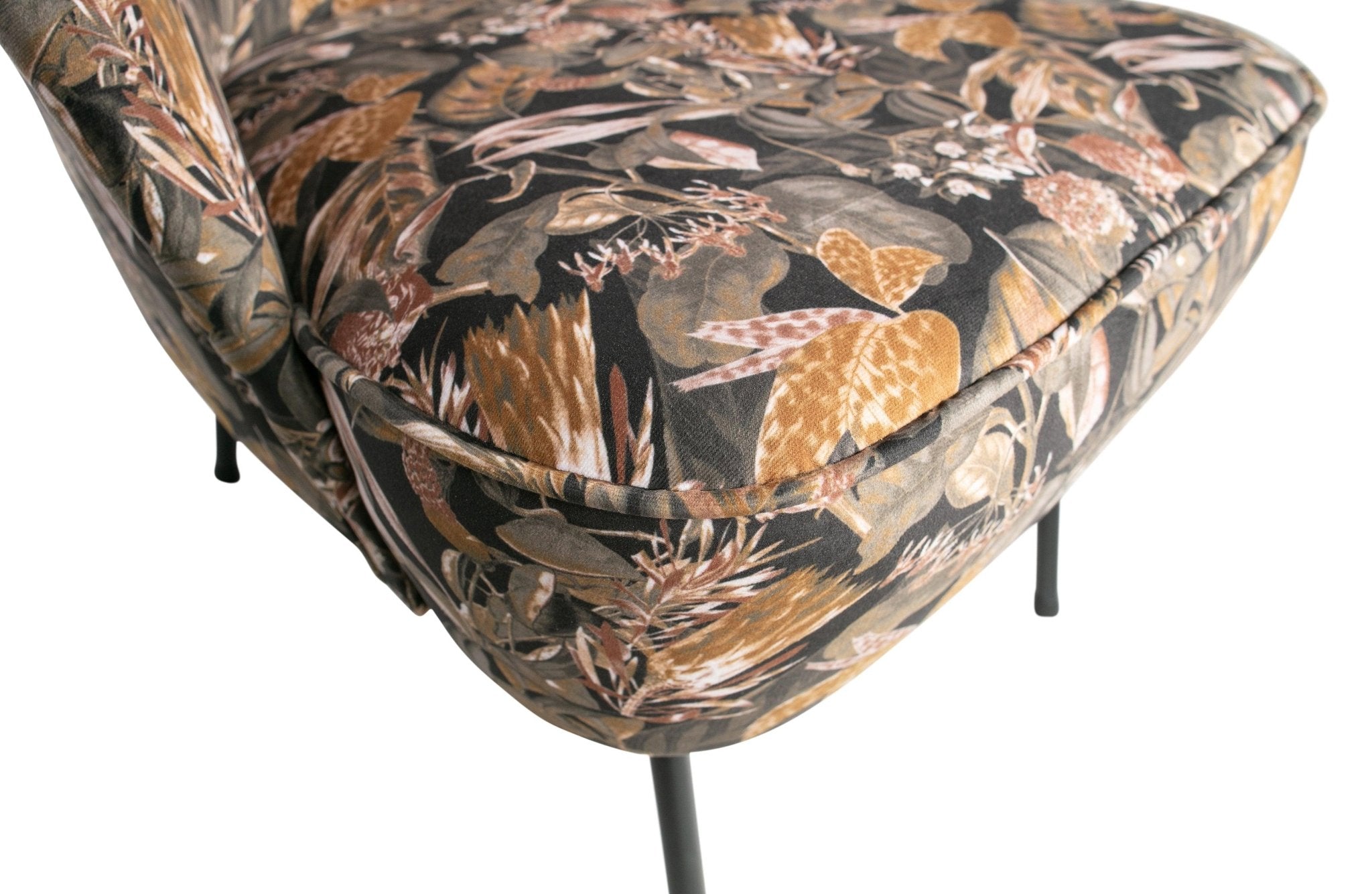 Fotel aksamitny VOGUE BOUQUET czarny Be Pure Eye on Design