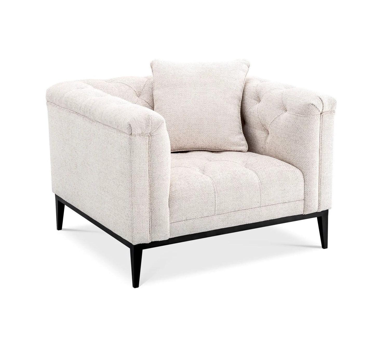 Fotel CESARE jasnobeżowy Eichholtz Eye on Design