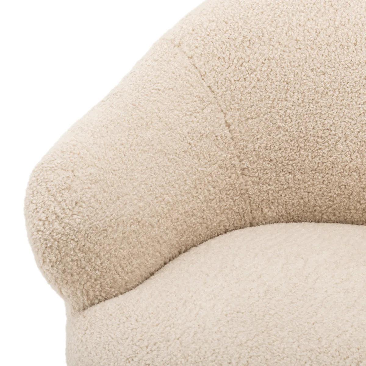 Fotel futrzany MORETTI kremowy Eichholtz Eye on Design