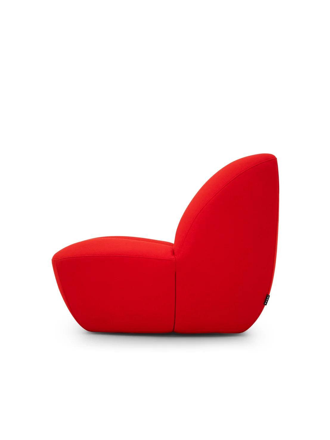 Fotel KISSS tapicerowany Moooi Eye on Design