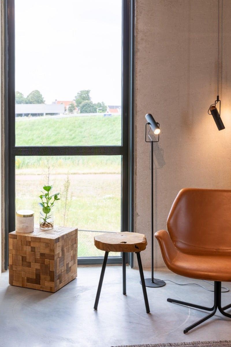 Fotel lounge NIKKI brązowy Zuiver Eye on Design