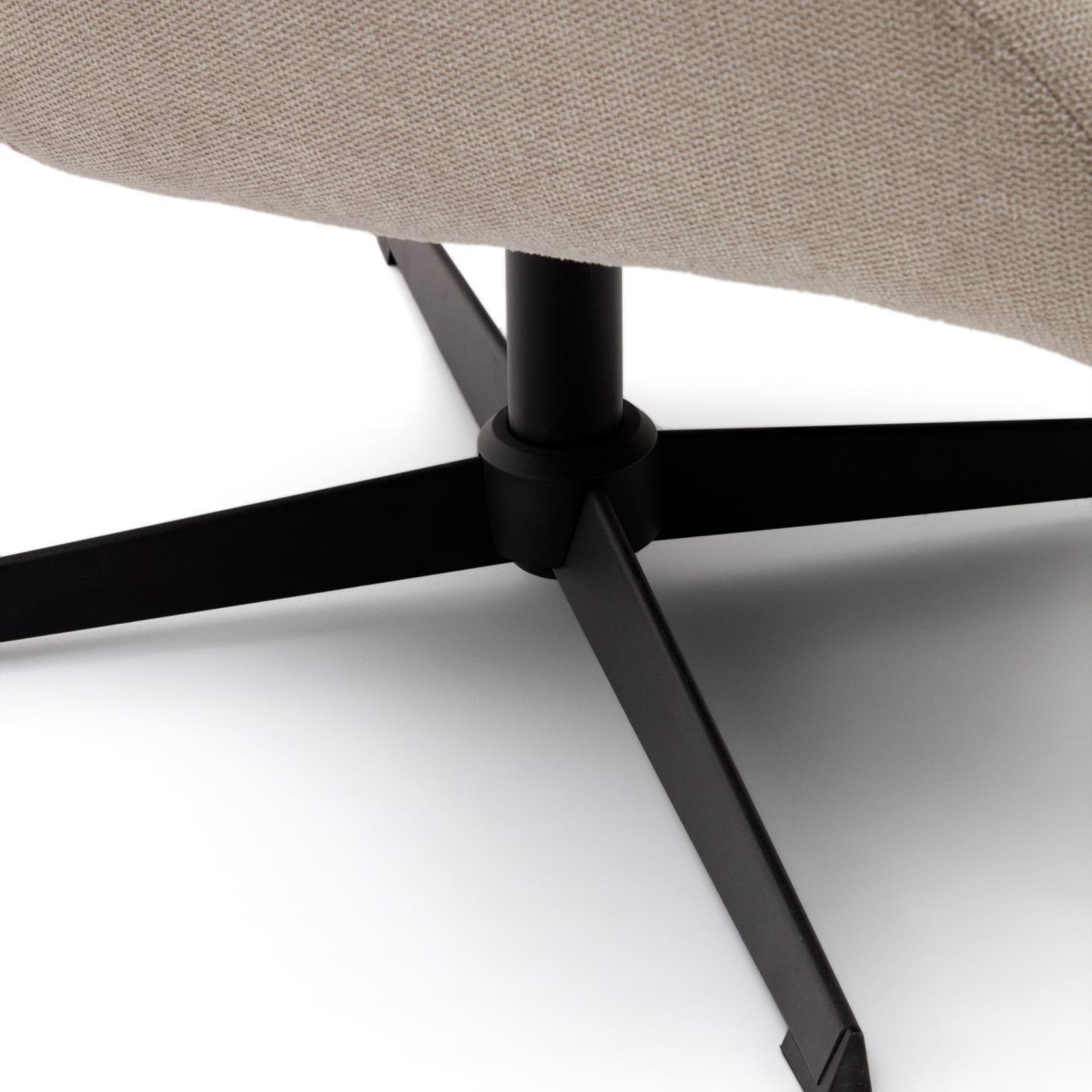 Fotel obrotowy CELIDA beżowy szenil La Forma Eye on Design