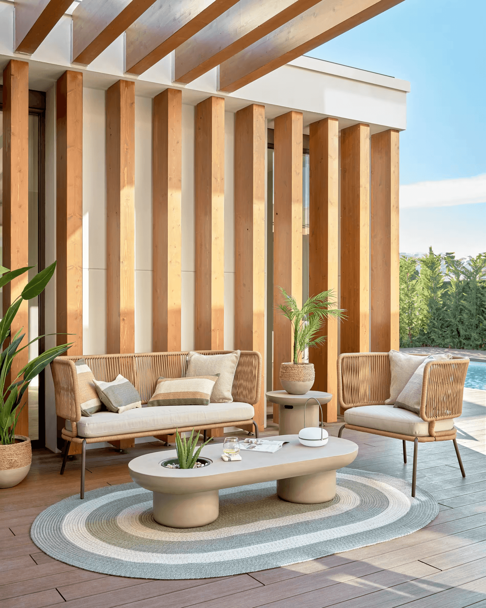 Fotel ogrodowy NADIN beżowy La Forma Eye on Design