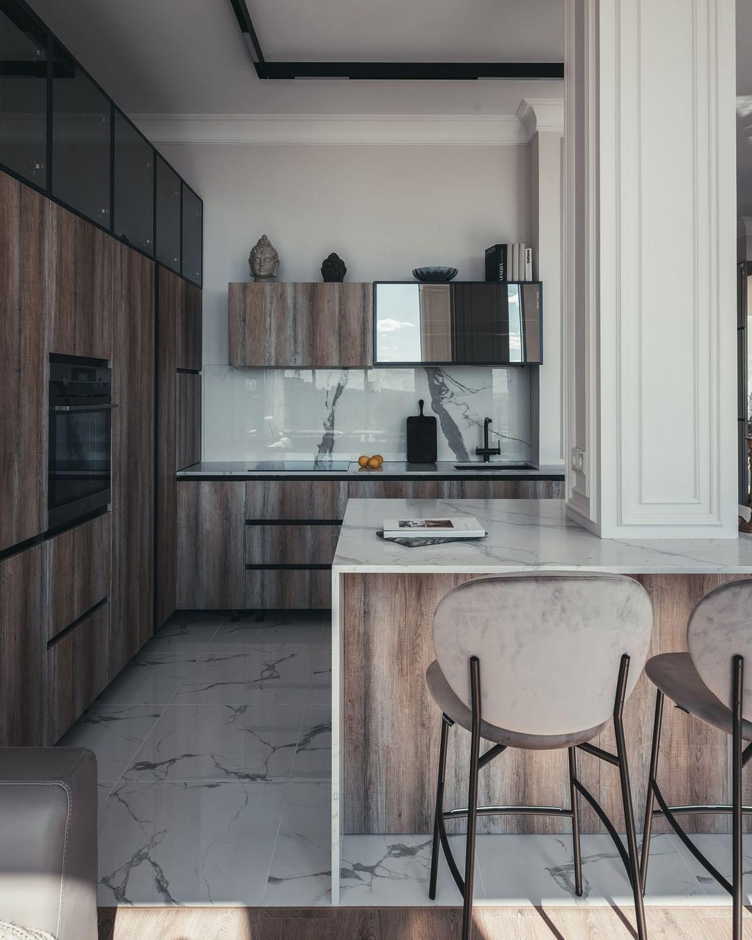 Hoker aksamitny INÈS piaskowy – Calligaris
