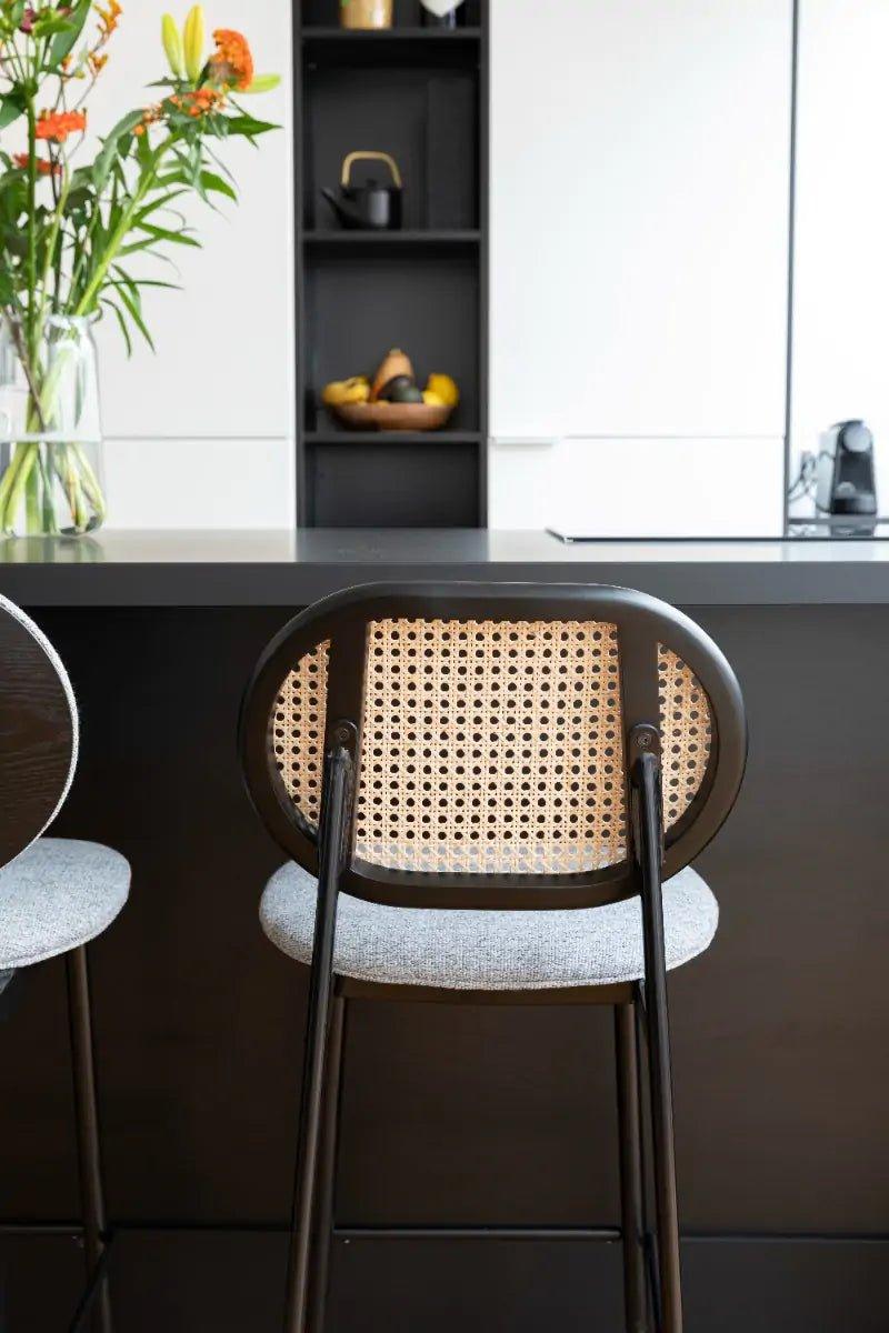 Hoker SPIKE szary z rattanem Zuiver Eye on Design