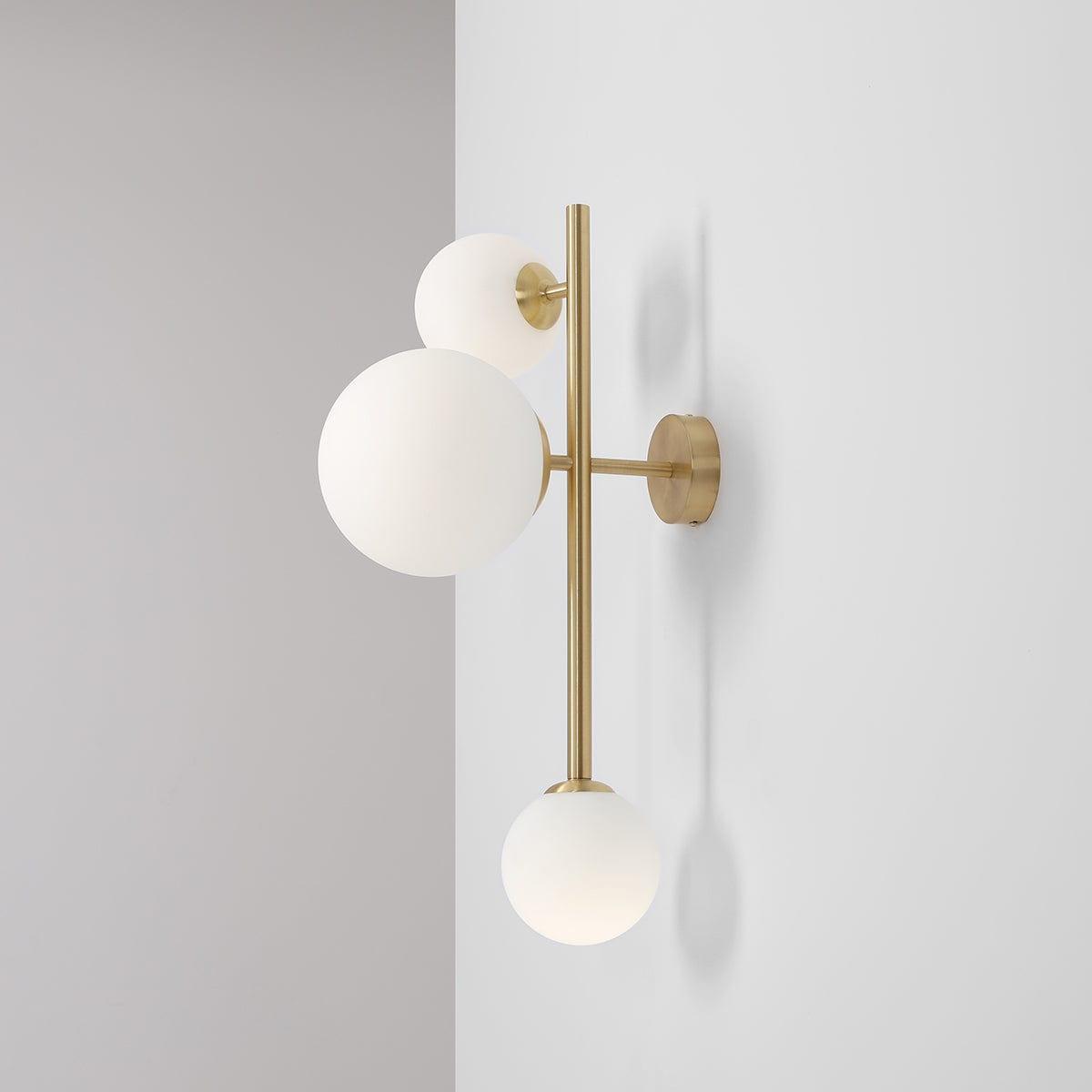Kinkiet DIONE TRIO mosiężny Artera Eye on Design