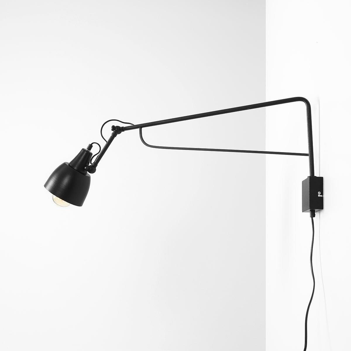 Kinkiet SOHO LONG czarny Artera Eye on Design