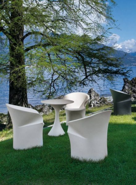 Stolek kavárenský KISSI KISSI bílý