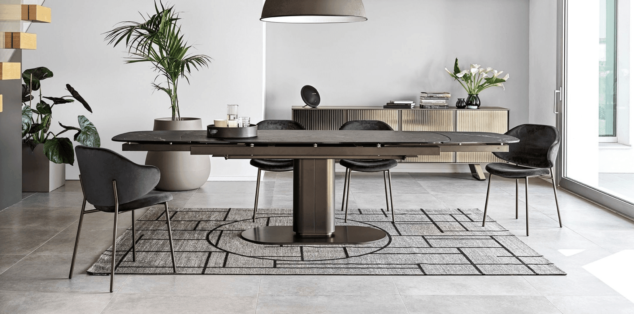 Krzesło aksamitne HOLLY ciemnozielony z metalową podstawą Calligaris Eye on Design