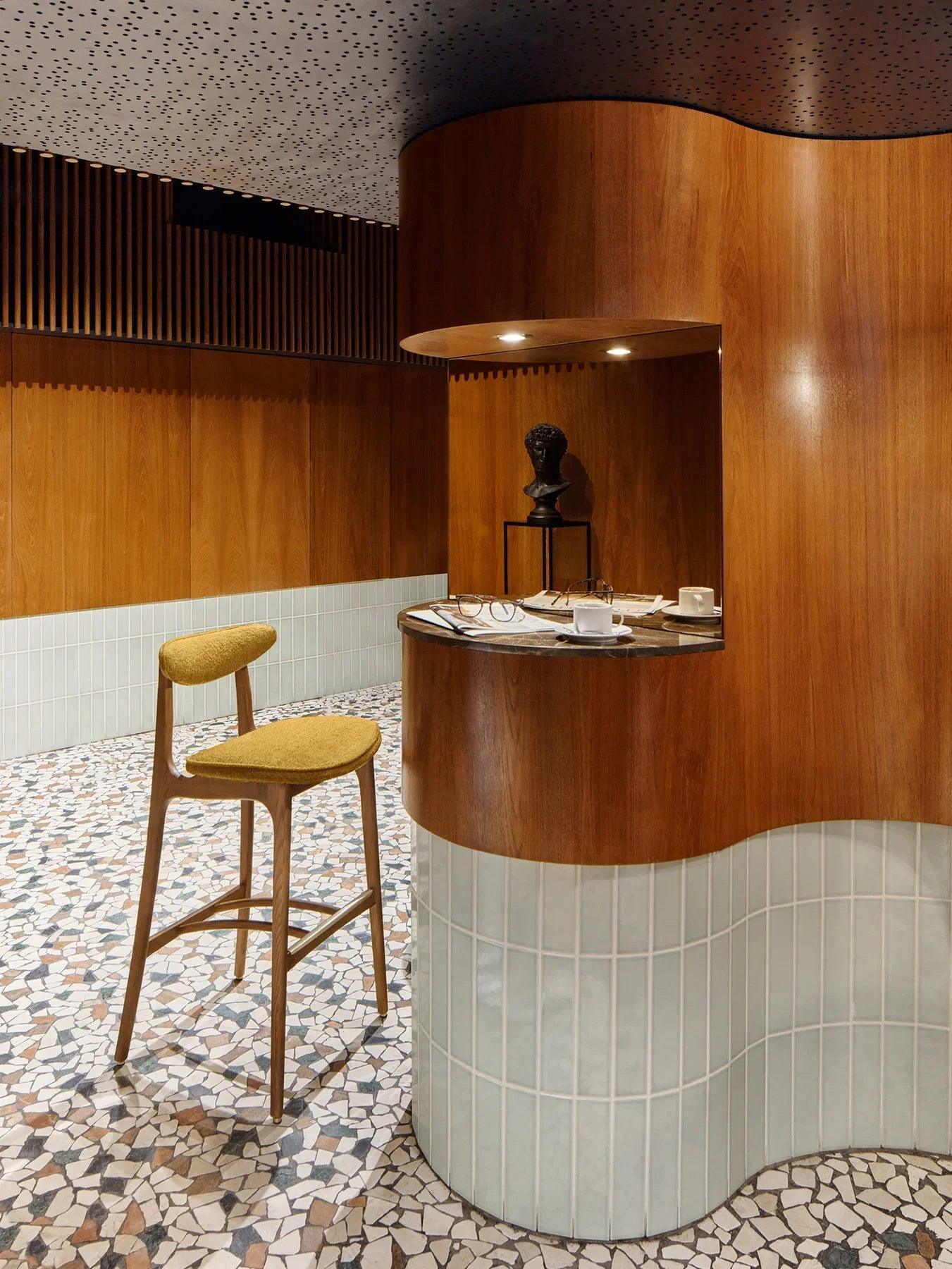 Krzesło barowe 200-190 biały w tkaninie Marble White 366 concept Eye on Design