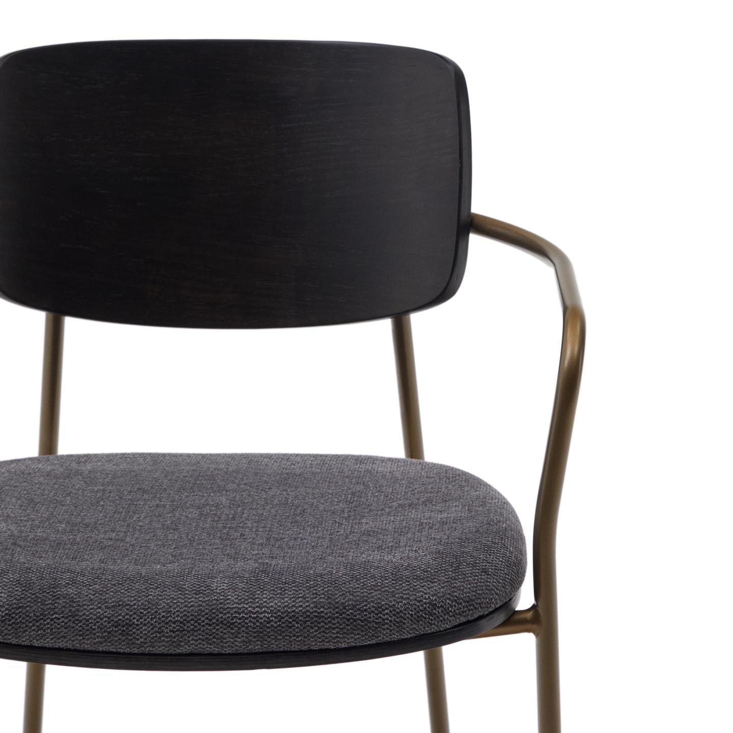 Krzesło MAUREEN ciemny fornir jesionowy z mosiężną podstawą La Forma Eye on Design