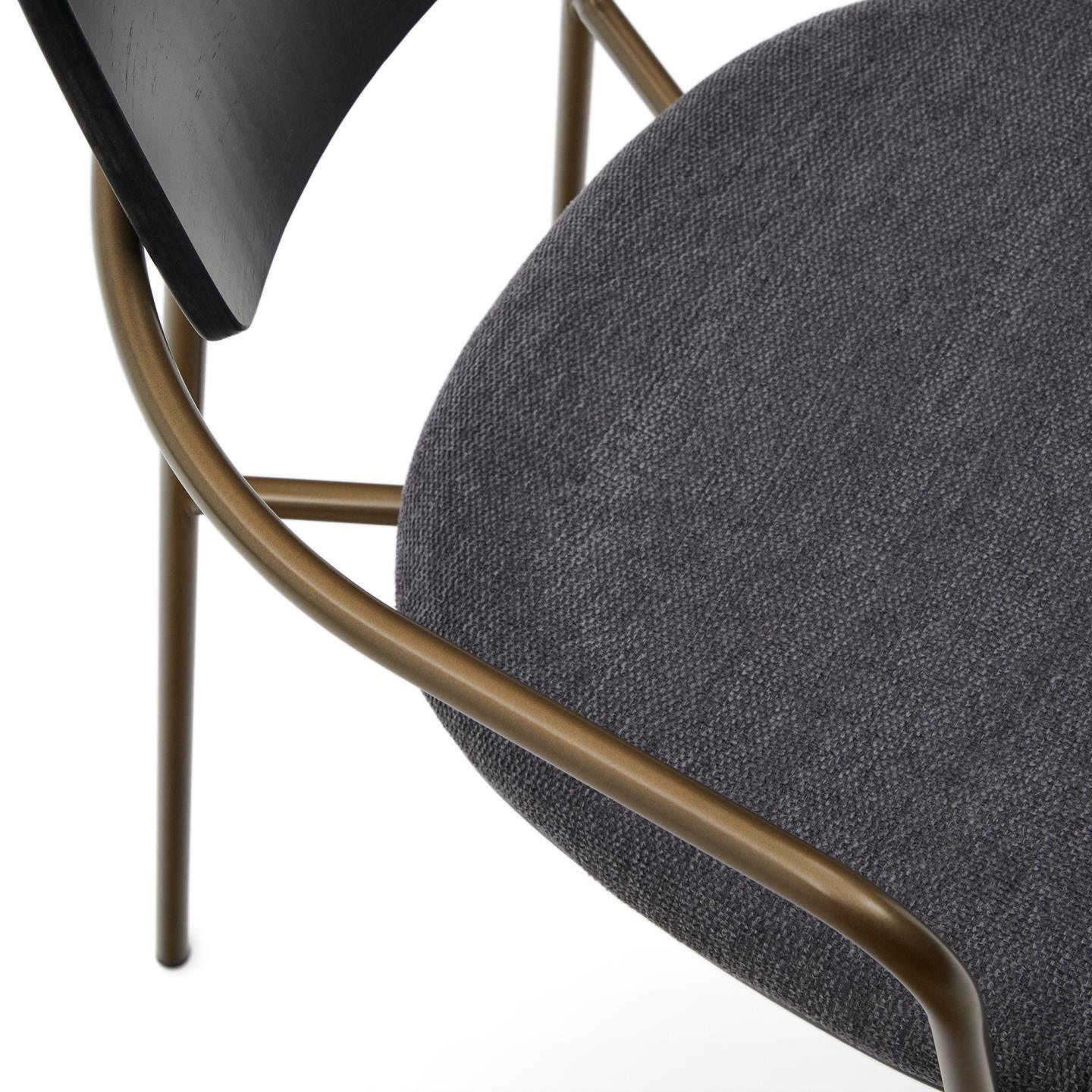 Krzesło MAUREEN ciemny fornir jesionowy z mosiężną podstawą La Forma Eye on Design