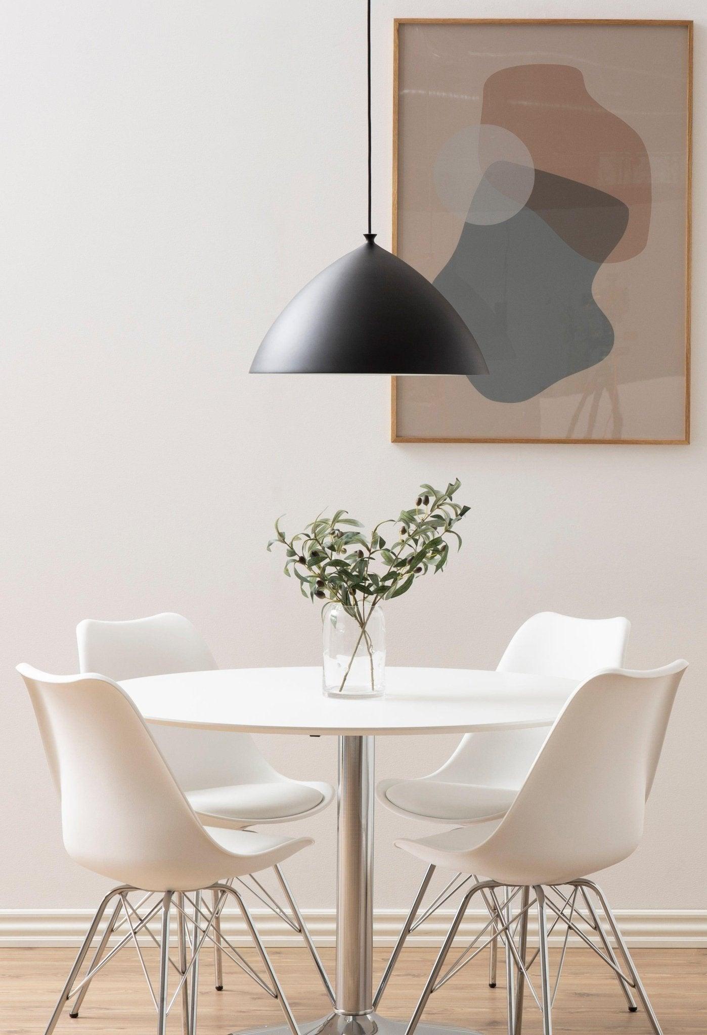 Krzesło NILS biały z chromowaną podstawą Home Essentials Eye on Design