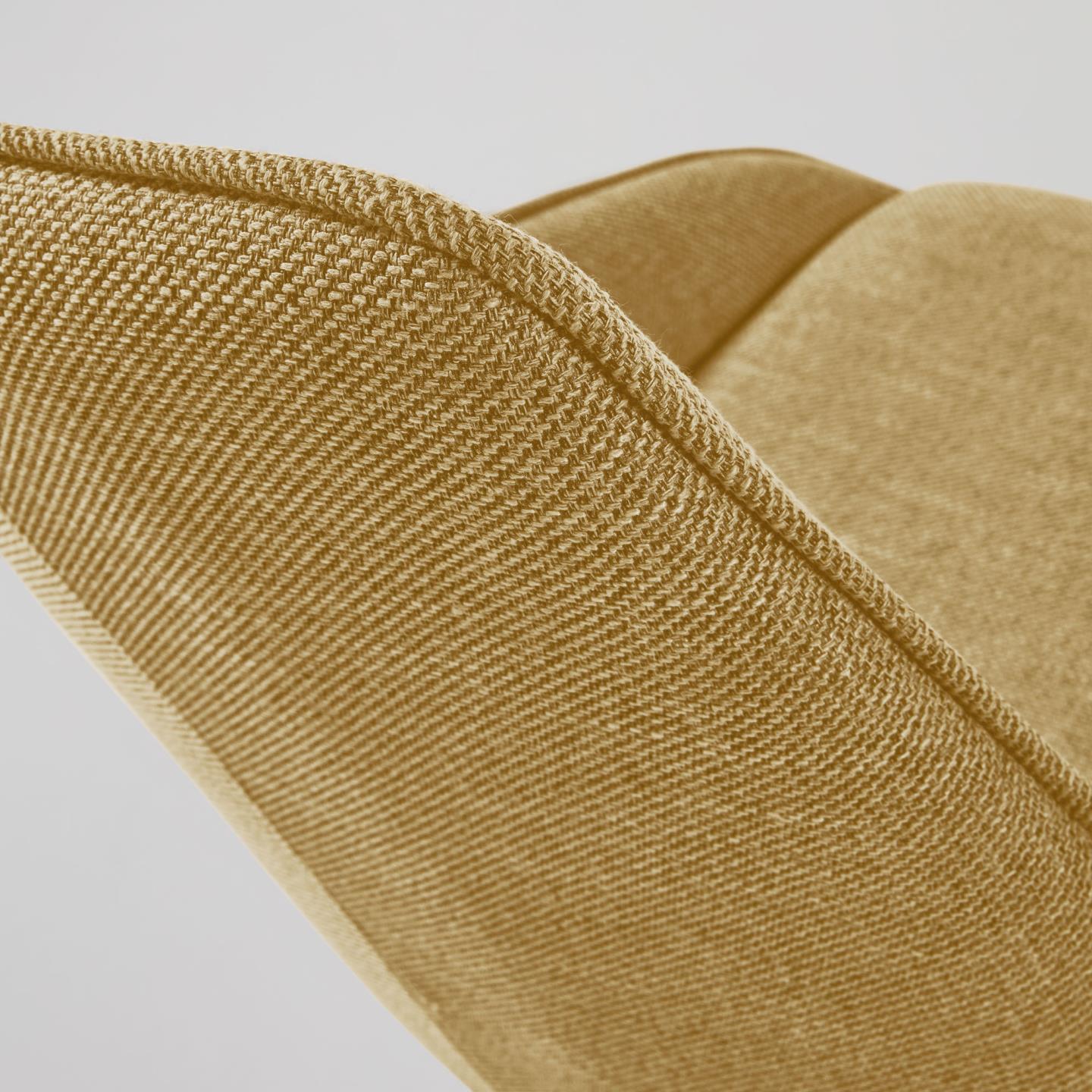 Krzesło obrotowe JENNA musztardowy La Forma Eye on Design