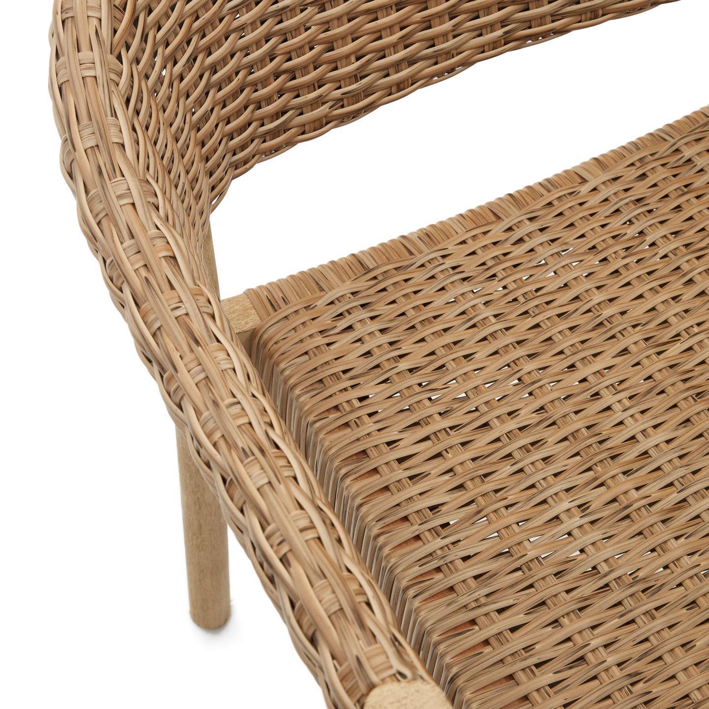 Krzesło ogrodowe POLA lite drewno eukaliptusowe z rattanowy wykończeniem La Forma Eye on Design