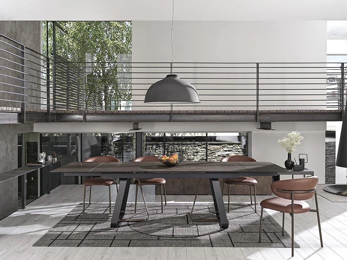 Krzesło OLEANDRO brązowa ekoskóra z metalową podstawą Calligaris Eye on Design