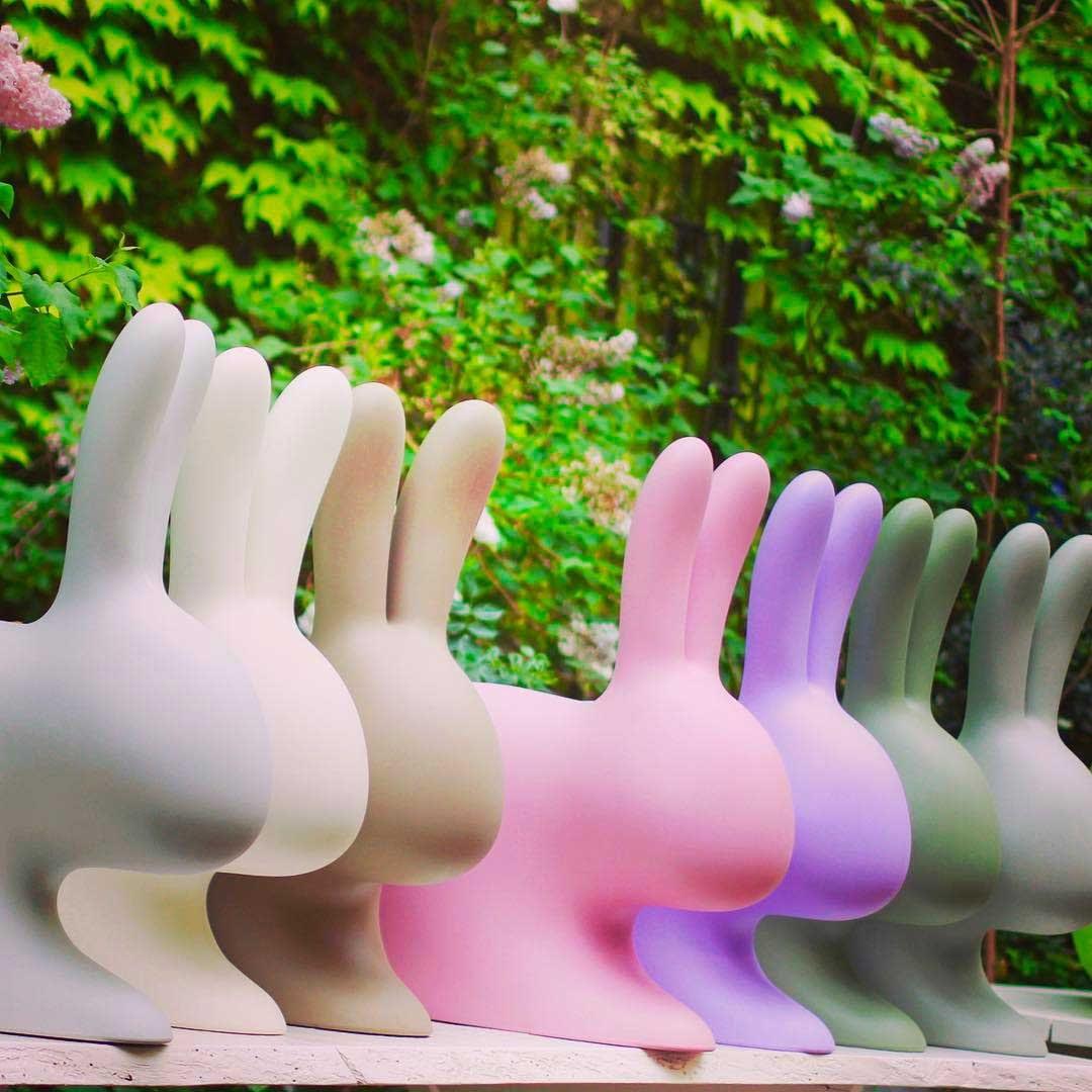 Krzesło RABBIT fioletowy Qeeboo Eye on Design