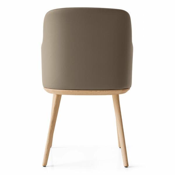 Krzesło skórzane z podłokietnikami FOYER ciemnoszary z drewnianą podstawą Calligaris Eye on Design