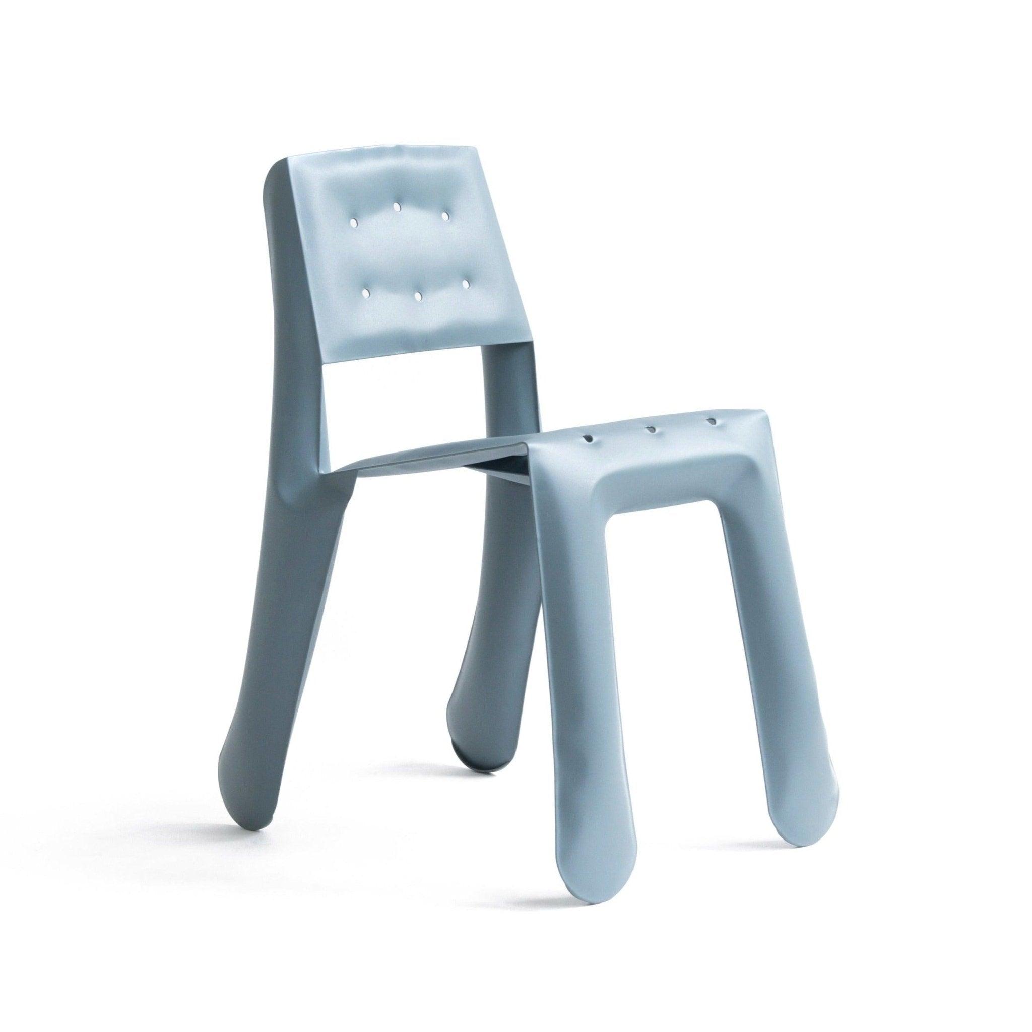 Krzesło stalowe CHIPPENSTEEL 0.5 niebiesko szary mat Zieta Studio Eye on Design
