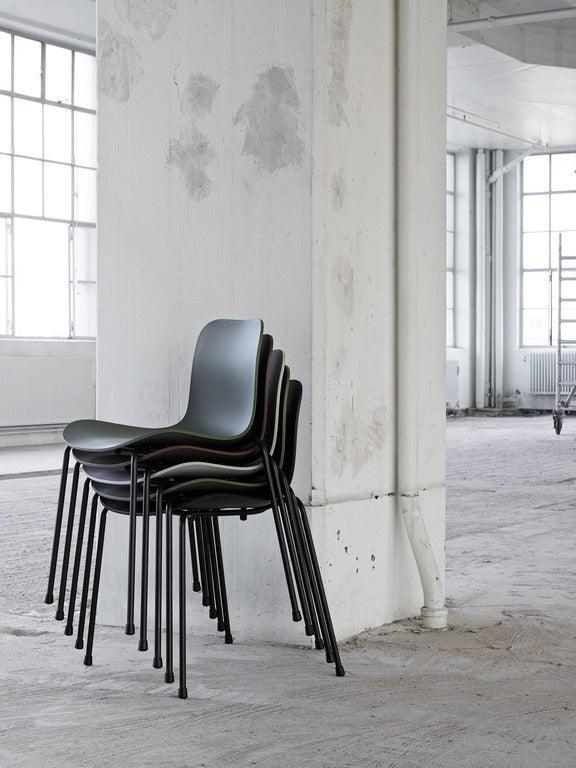 Krzesło tapicerowane LANGUE stalowa rama NORR11 Eye on Design