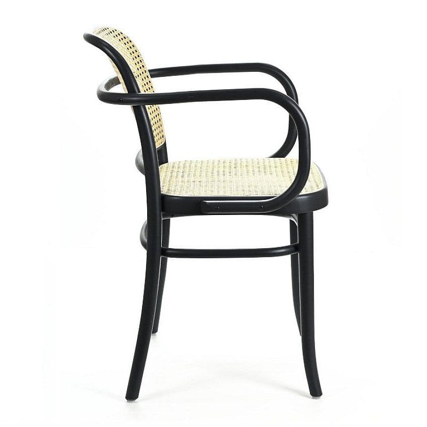 Krzesło z podłokietnikami tapicerowane B-811 drewno bukowe Fameg Eye on Design