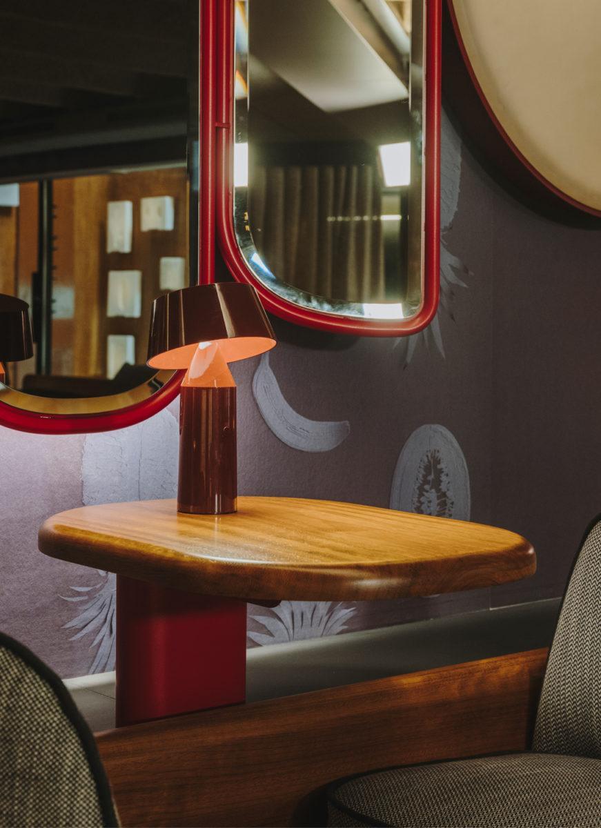 Lampa akumulatorowa BICOCA bordowy Marset Eye on Design