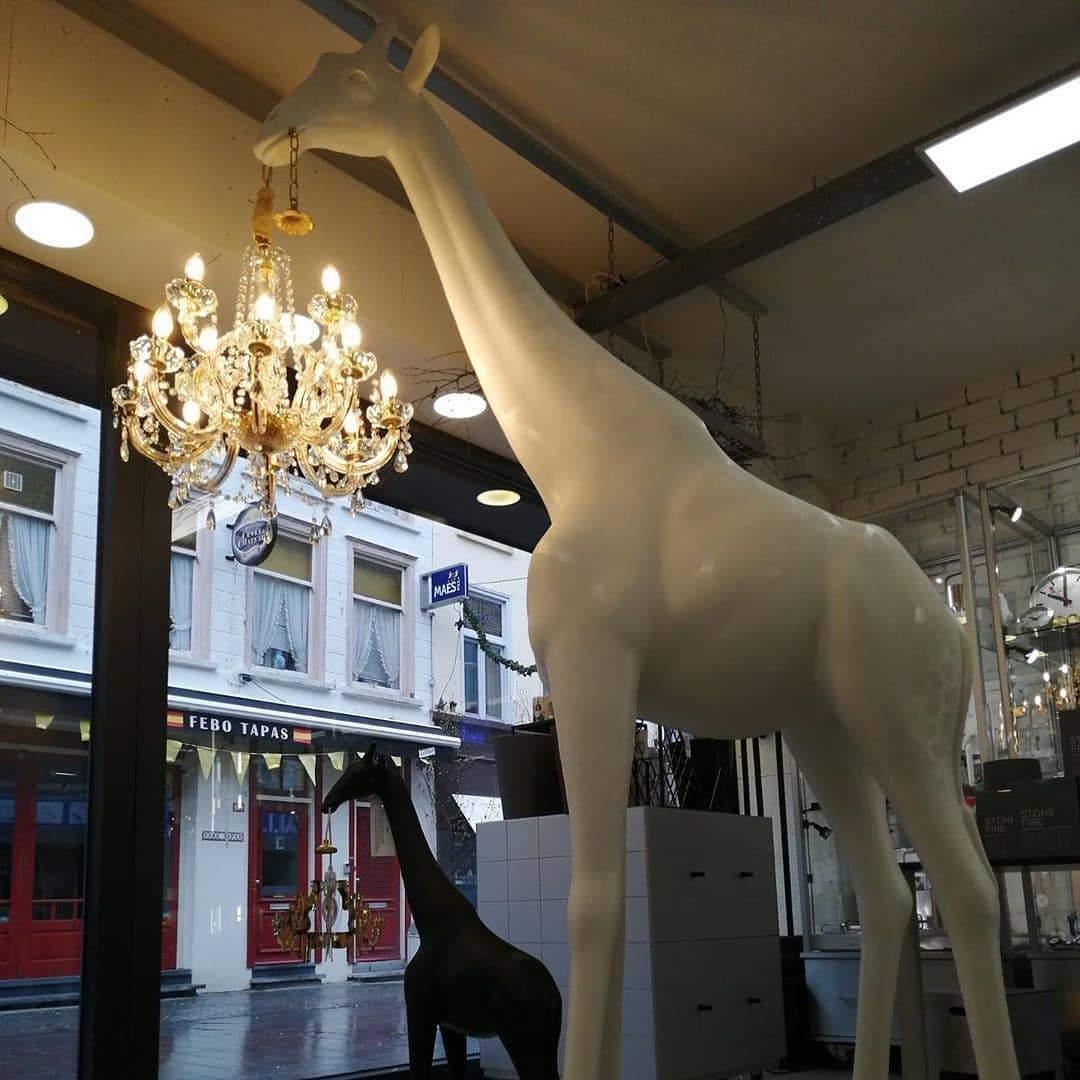 Lampa GIRAFFE IN LOVE M biała Qeeboo Eye on Design