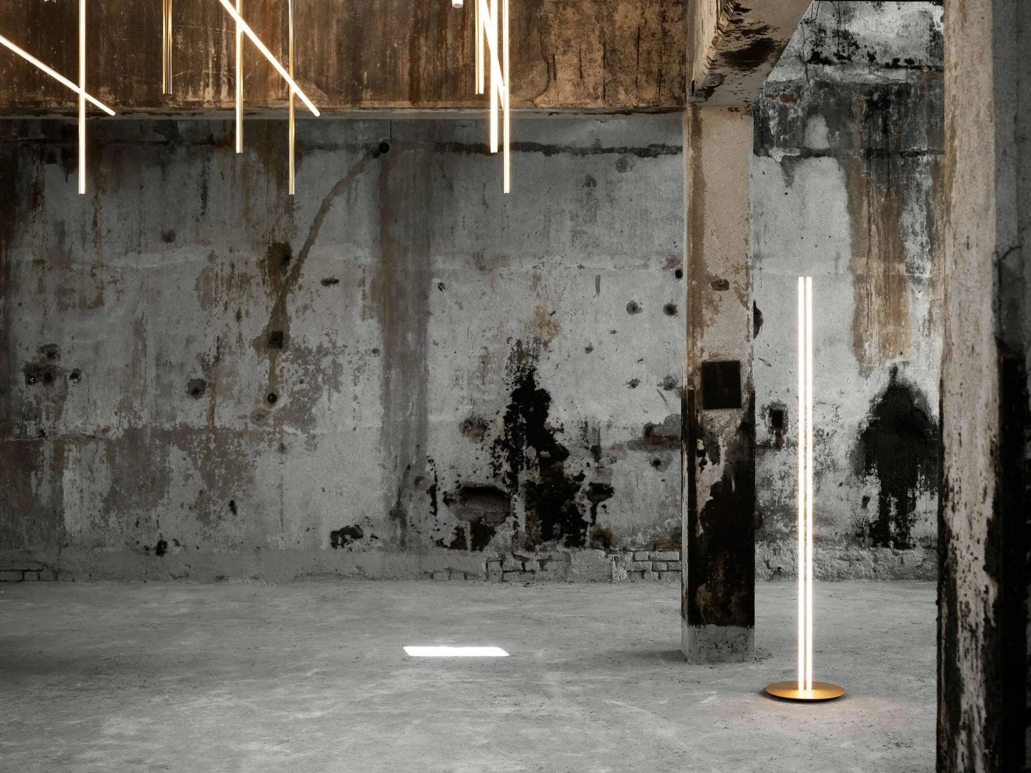 Lampa stojąca COORDINATES szampański – Flos