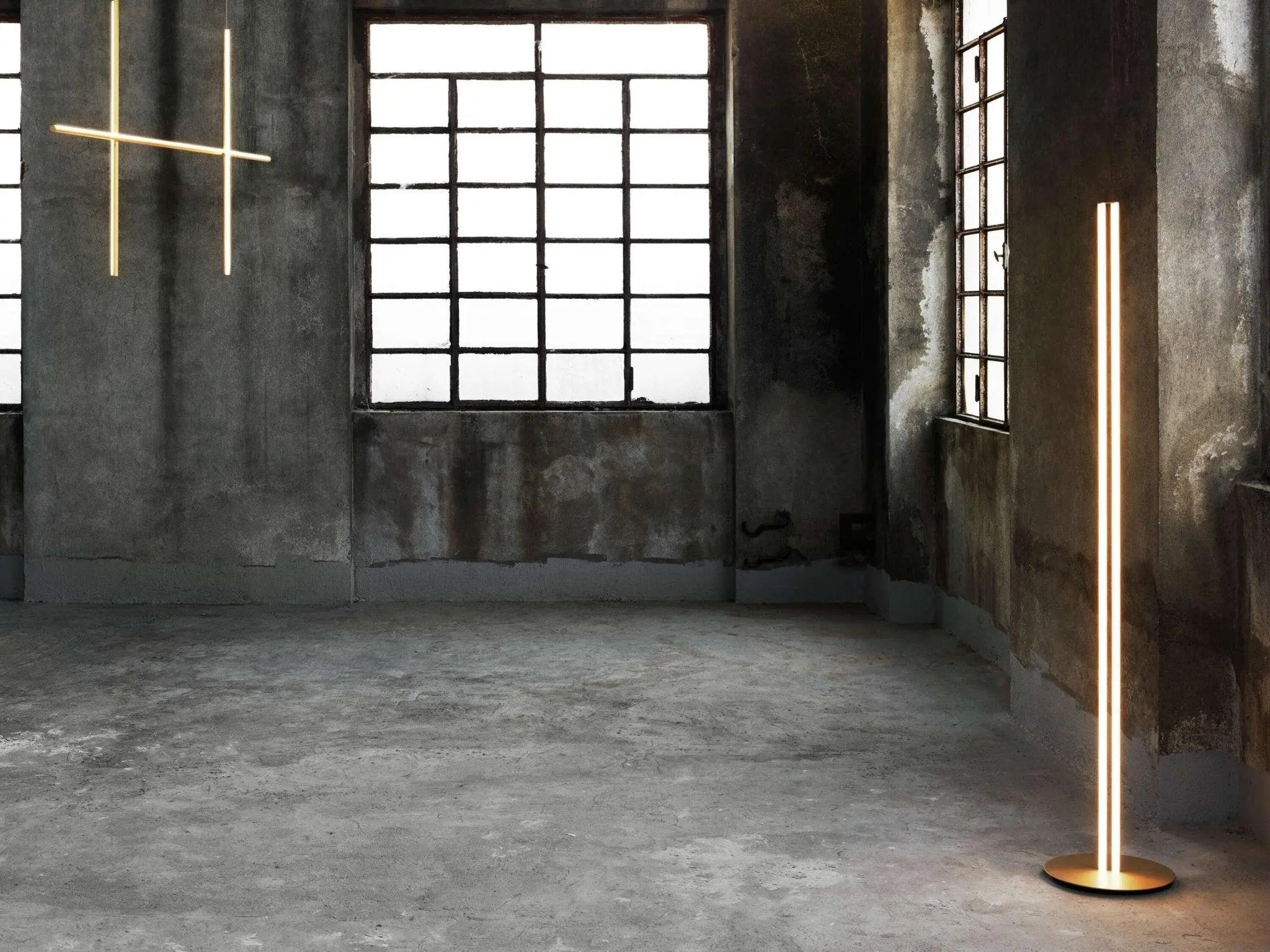 Lampa stojąca COORDINATES szampański – Flos
