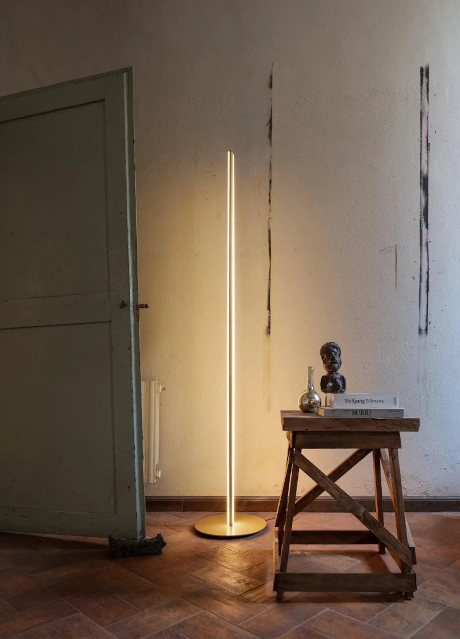 Lampa podłogowa COORDINATES szampański, marka Flos
