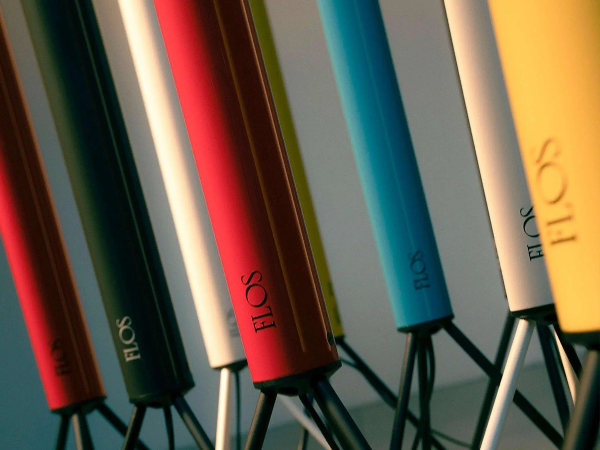 Lampa stojąca LUMINATOR żółty – Flos