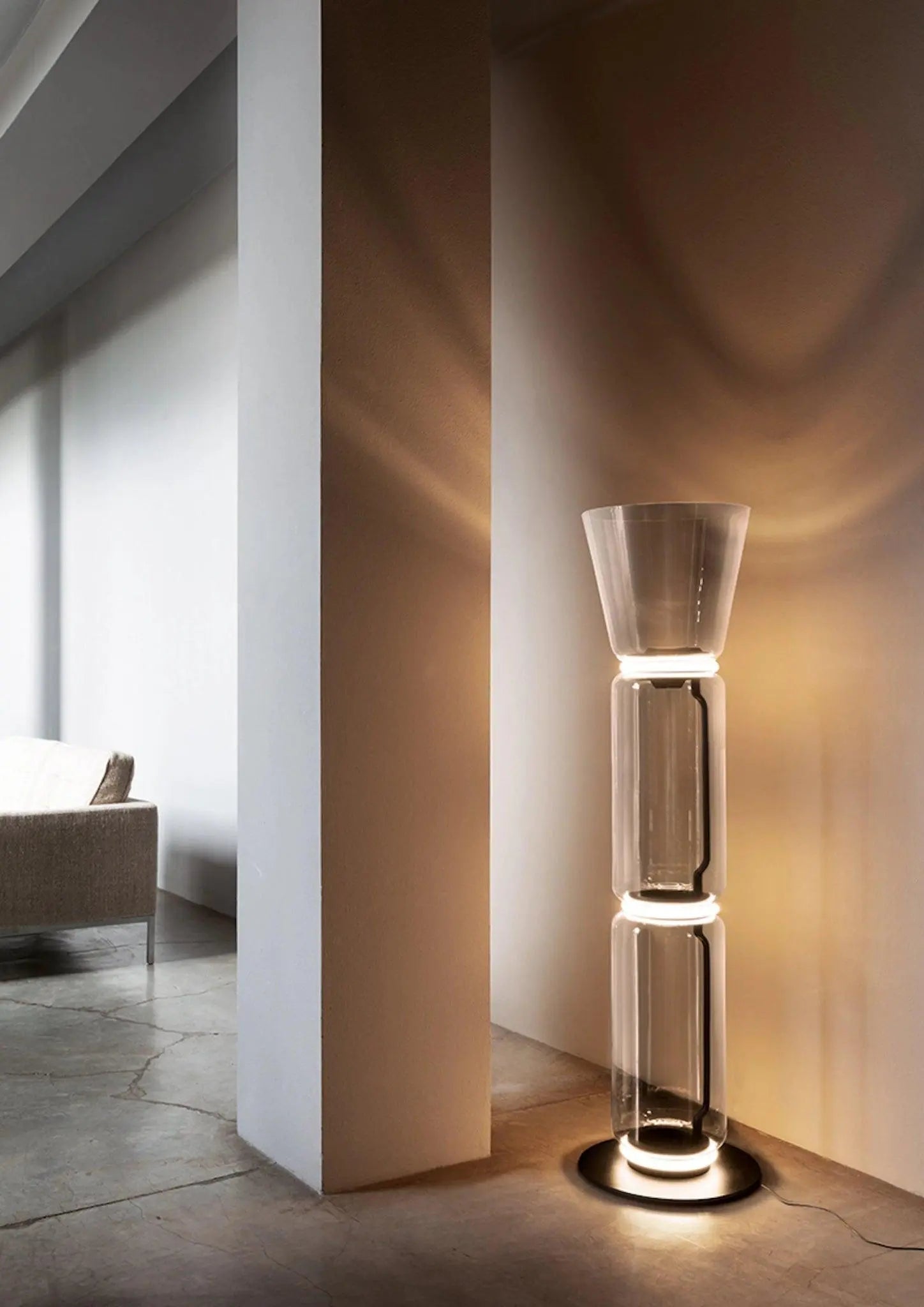 Lampa podłogowa NOCTAMBULE CONE szkło – styl nowoczesny
