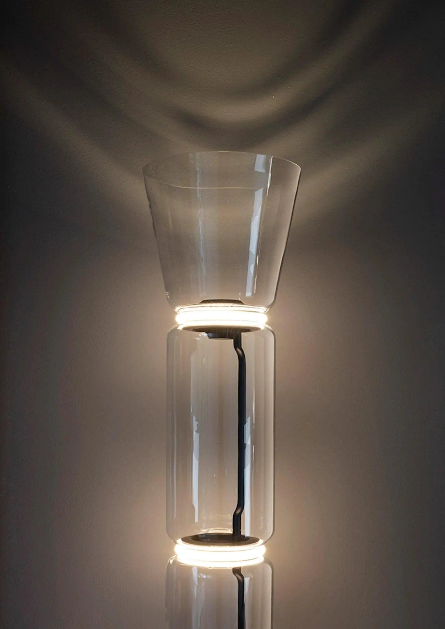 Lampa podłogowa NOCTAMBULE CONE szkło, marka Flos