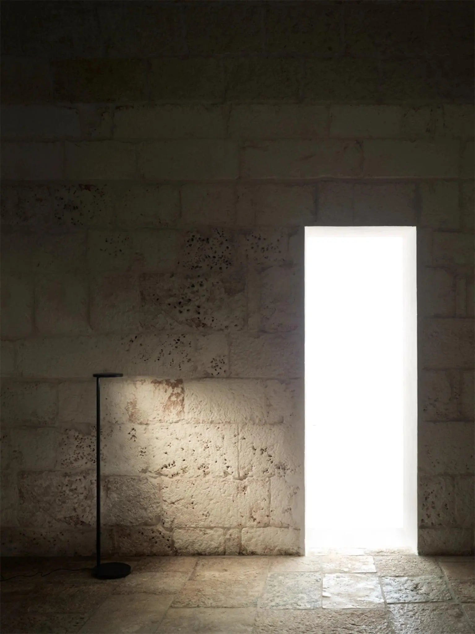 Lampa stojąca OBLIQUE brązowy matowy – Flos