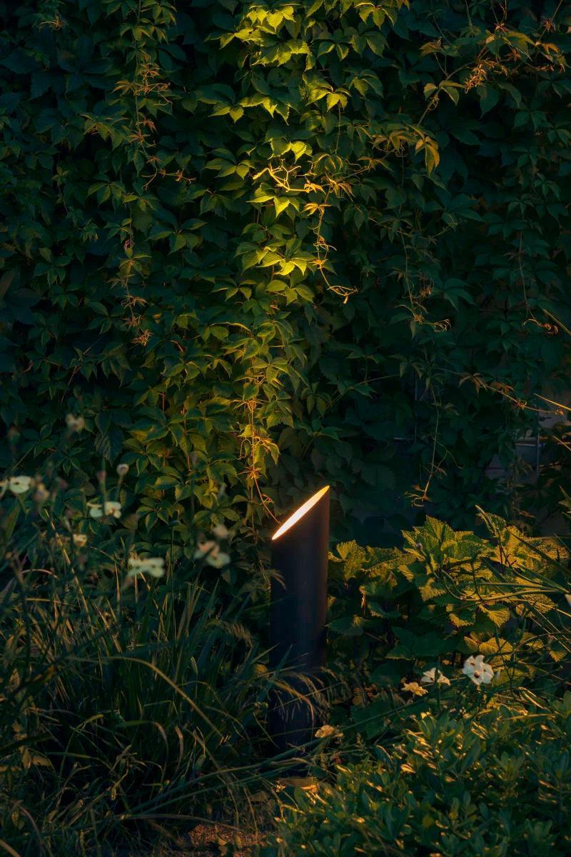 Lampa podłogowa zewnętrzna ELIPSE brązowy Marset Eye on Design