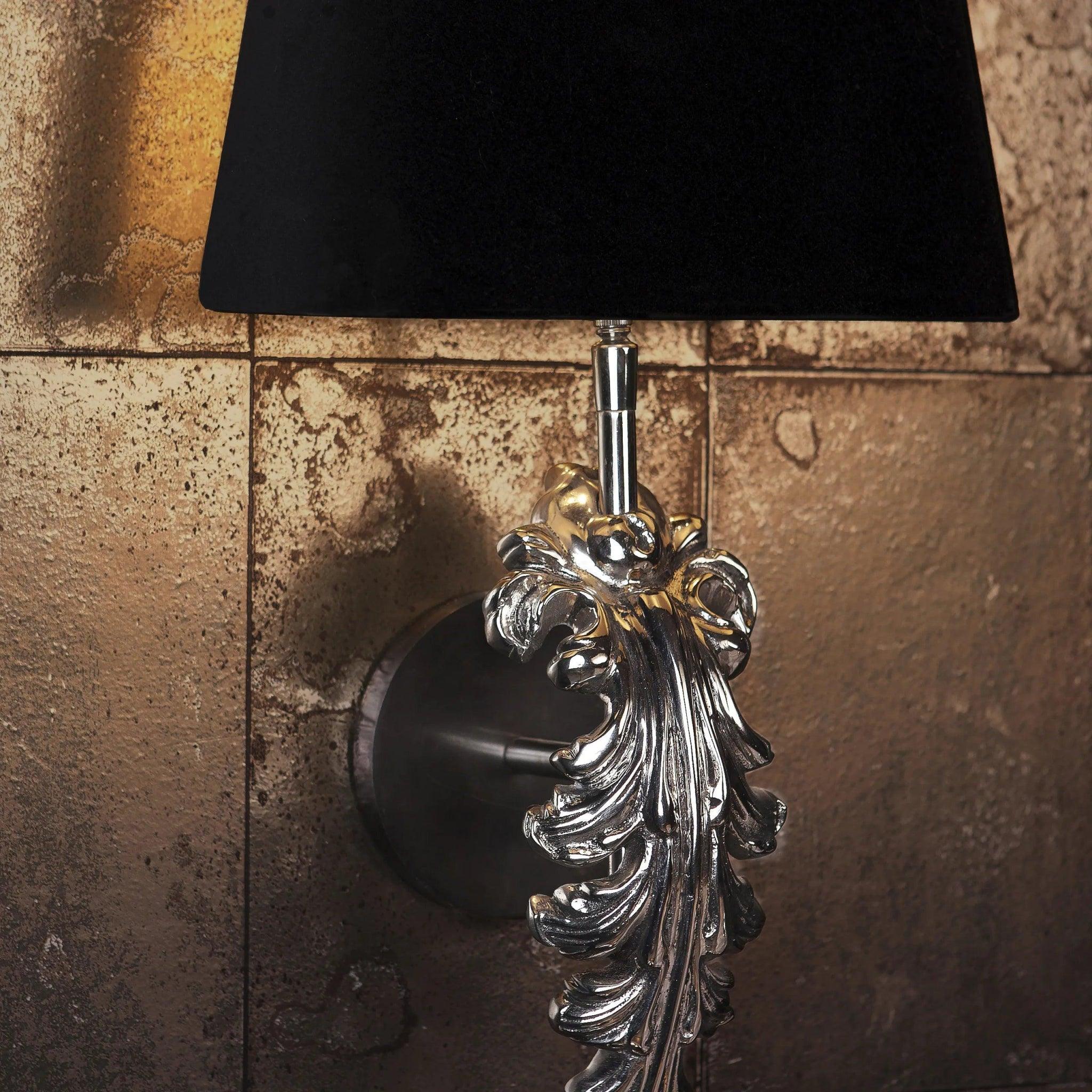 Lampa ścienna BEAU SITE srebrny z czarnym kloszem Eichholtz Eye on Design