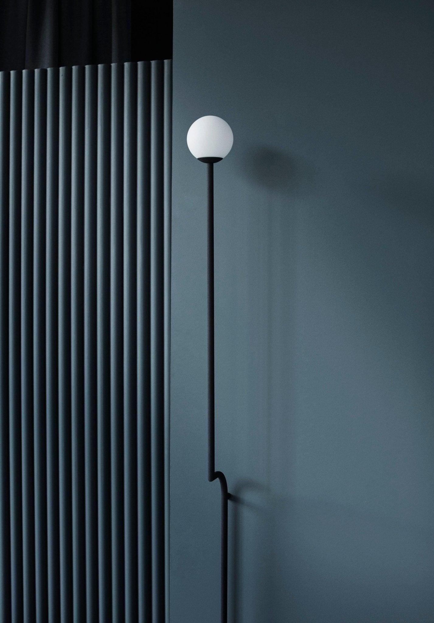 Lampa ścienna MOBIL GRAND czarny Pholc Eye on Design