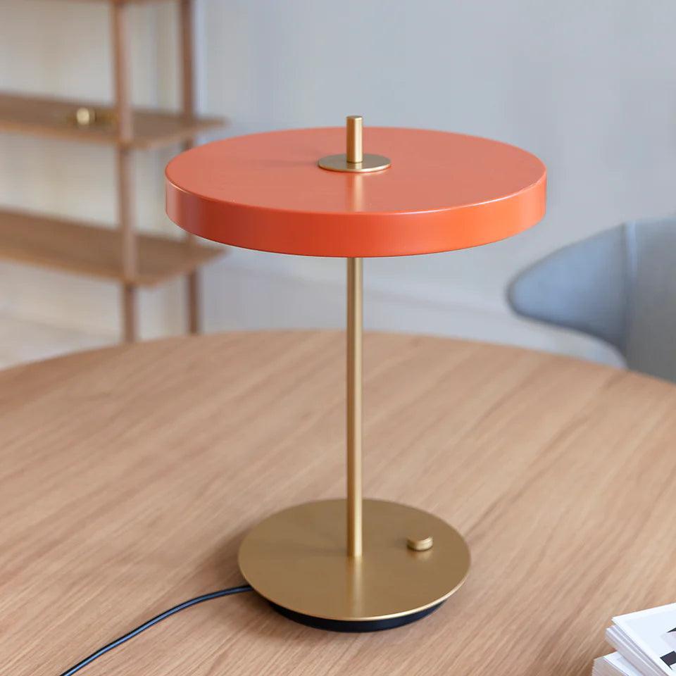 Lampa stołowa ASTERIA TABLE pomarańczowy UMAGE Eye on Design