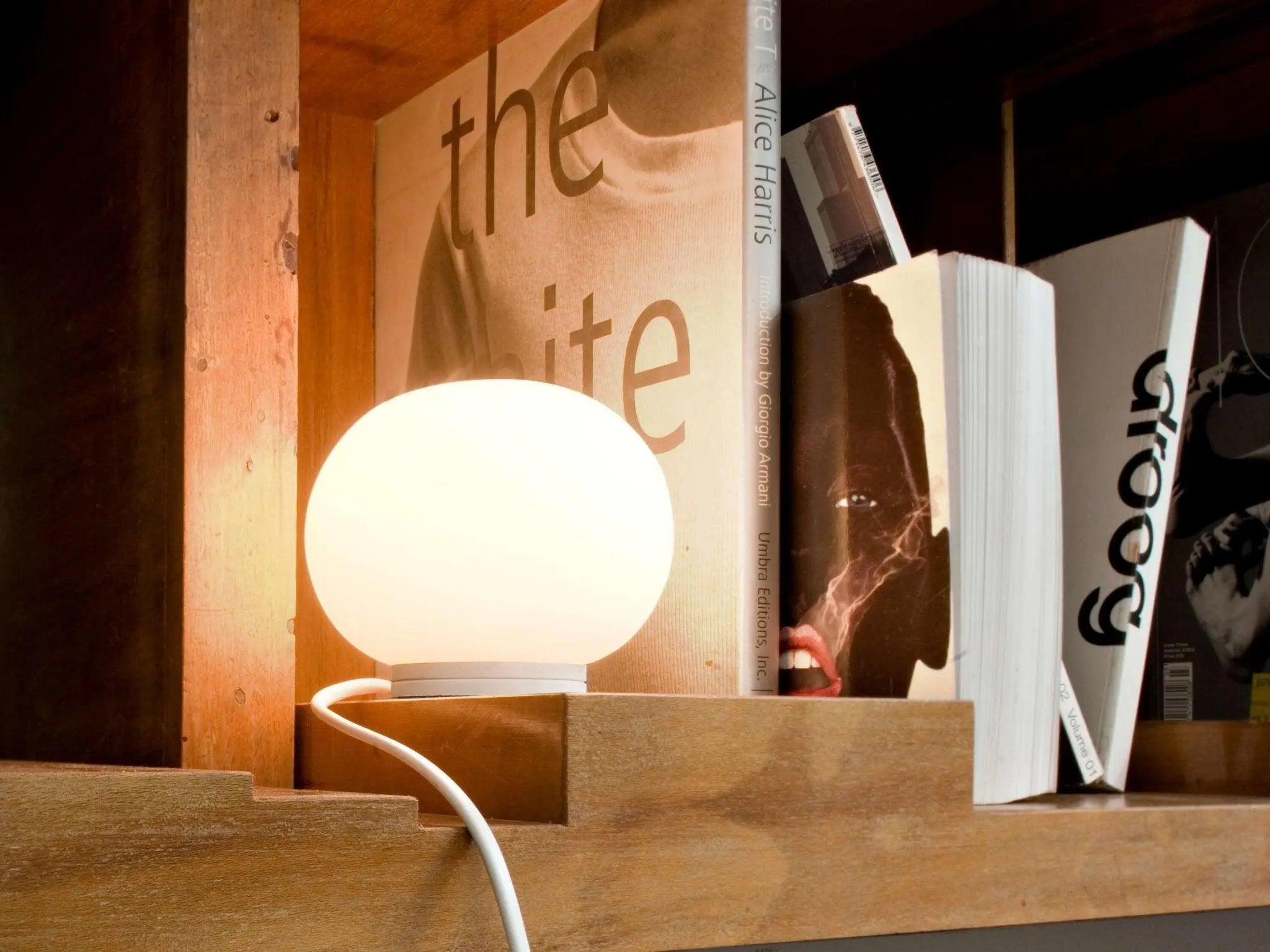 Lampa stołowa GLO-BALL biały, marka Flos