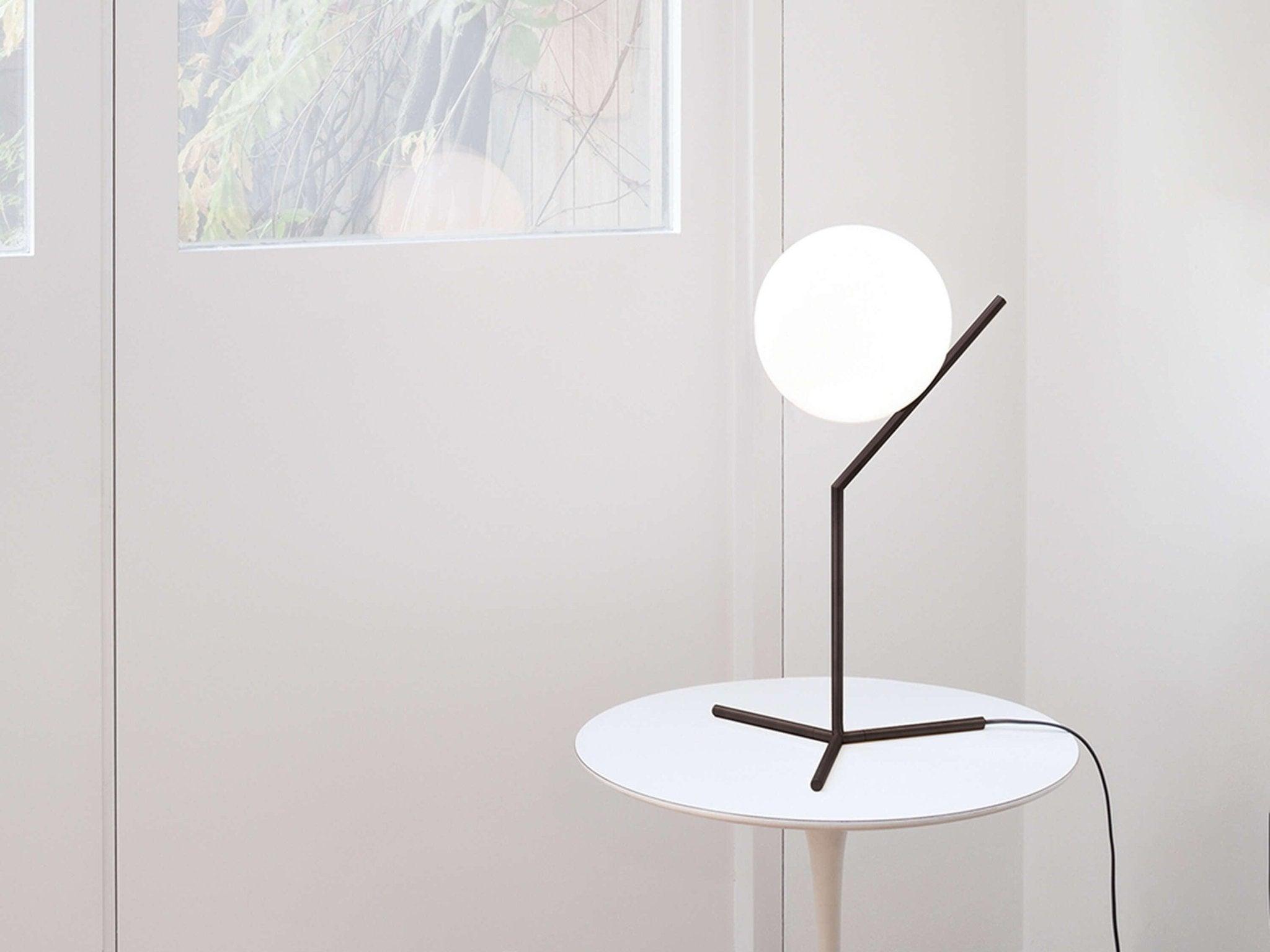 Lampa stołowa IC LIGHTS HIGH czarny – szkło
