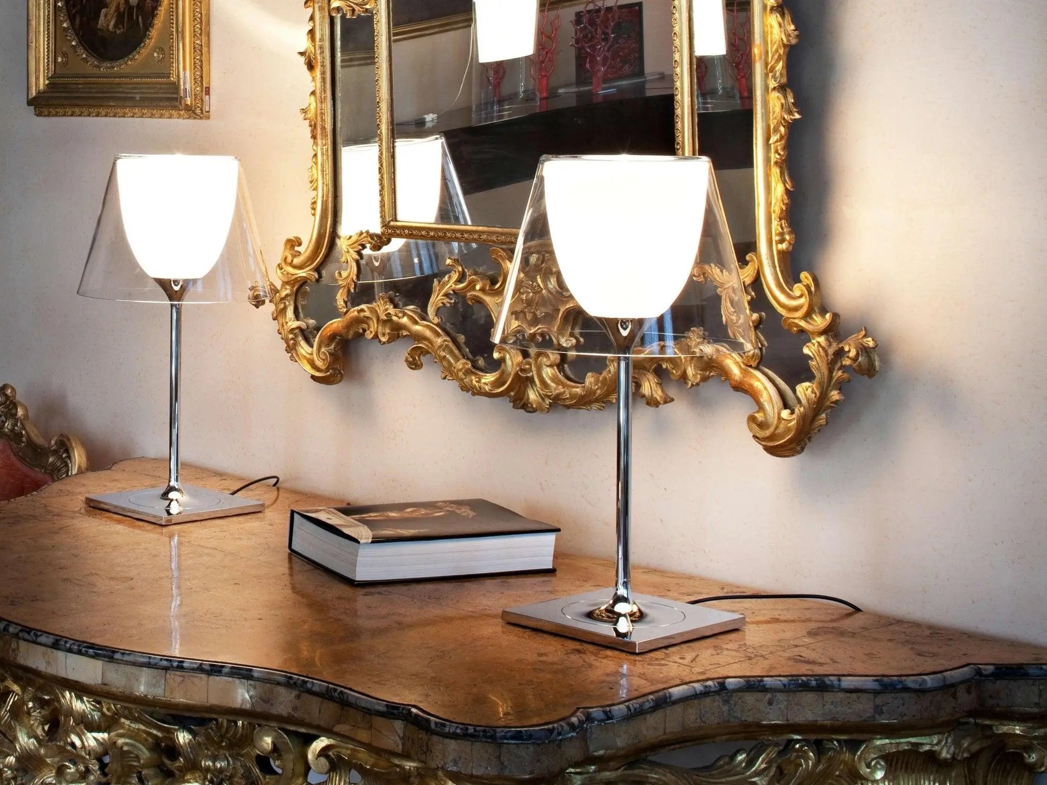 Lampa stołowa KTRIBE szkło – styl nowoczesny