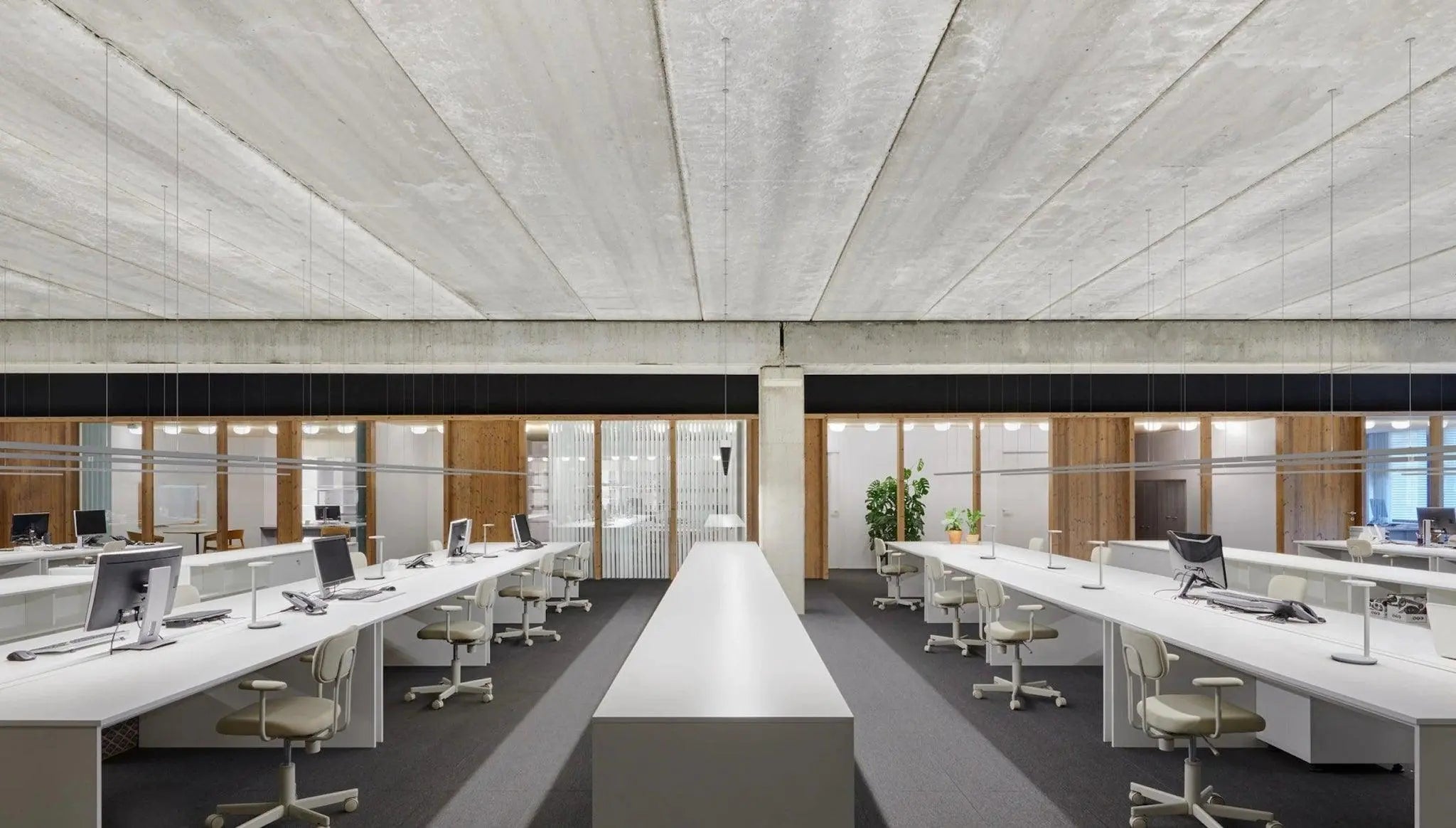 Lampa stołowa OBLIQUE biały matowy, marka Flos